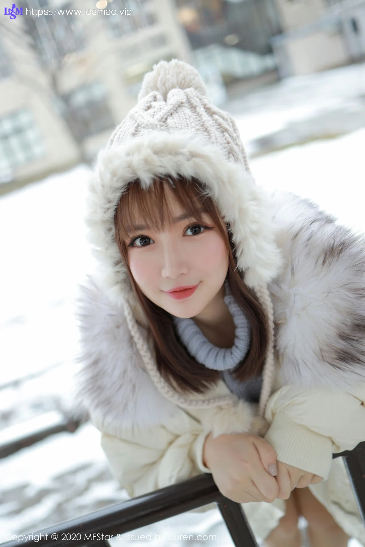 MFStar 模范学院 Vol.262 开背毛衣系列 恩率babe 北海道旅拍写真 - 3