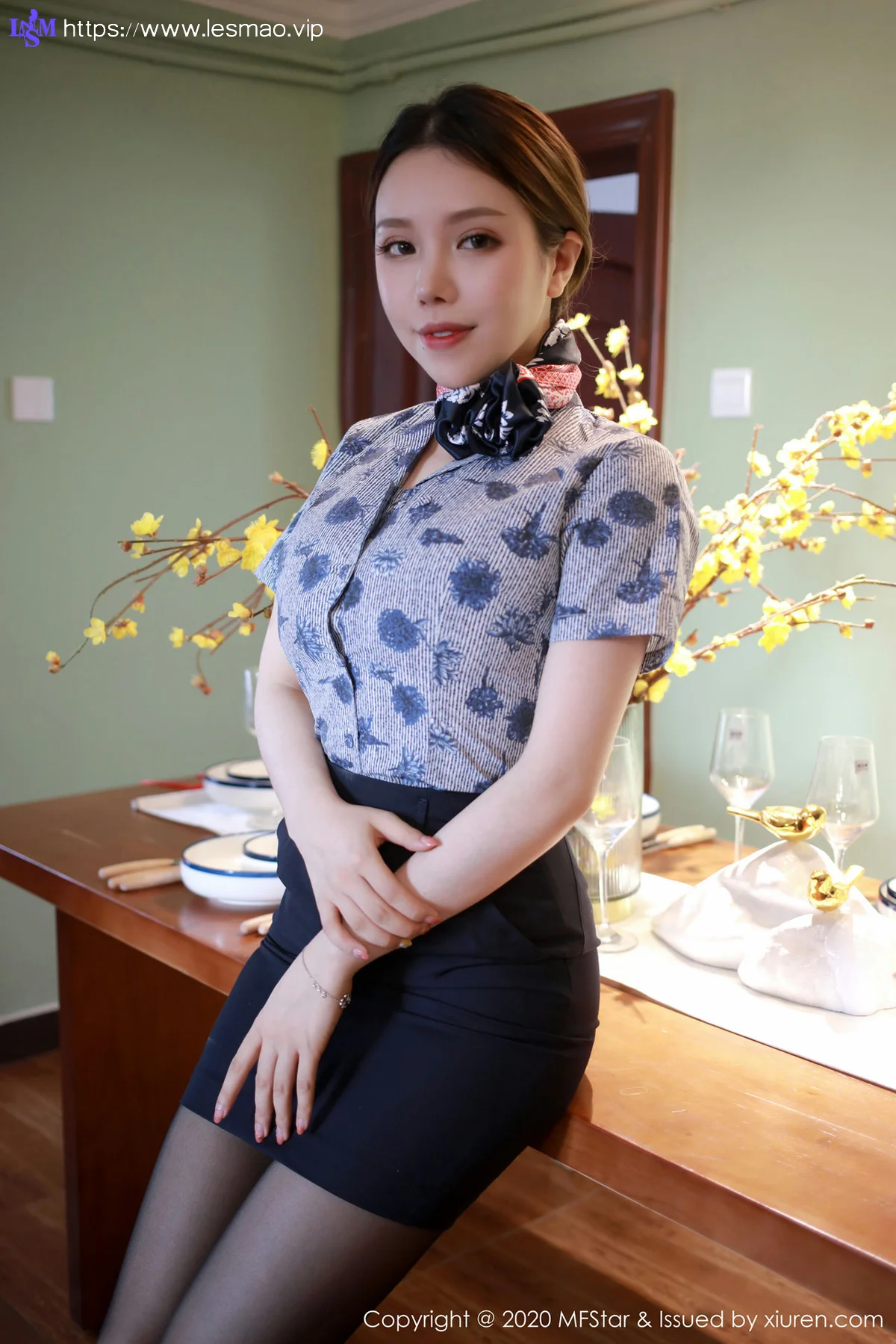 MFStar 模范学院 Vol.286 空姐制服 黄楽然 性感制服写真 - 1