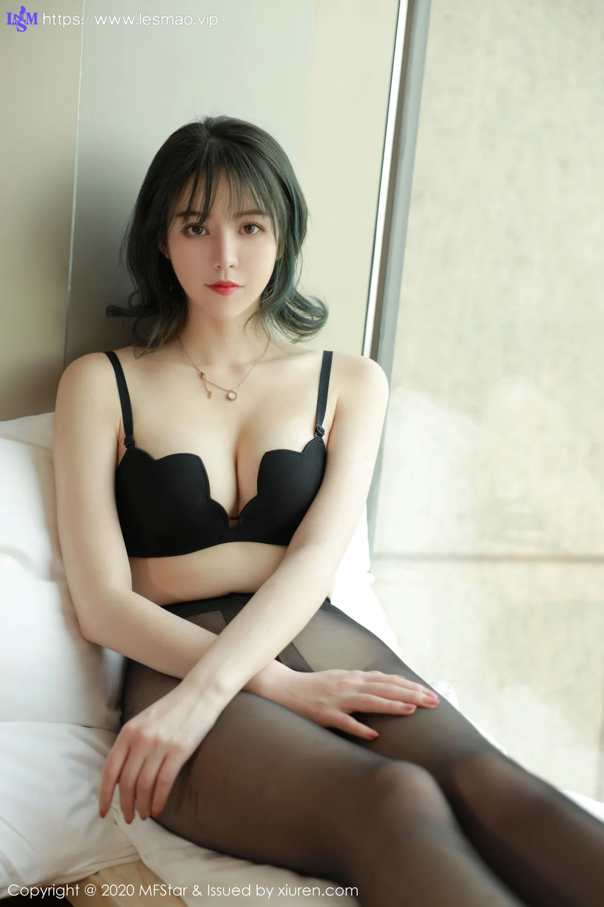 MFStar 模范学院 Vol.323 黑色主题 yoo优优 短发美女第三套 - 4