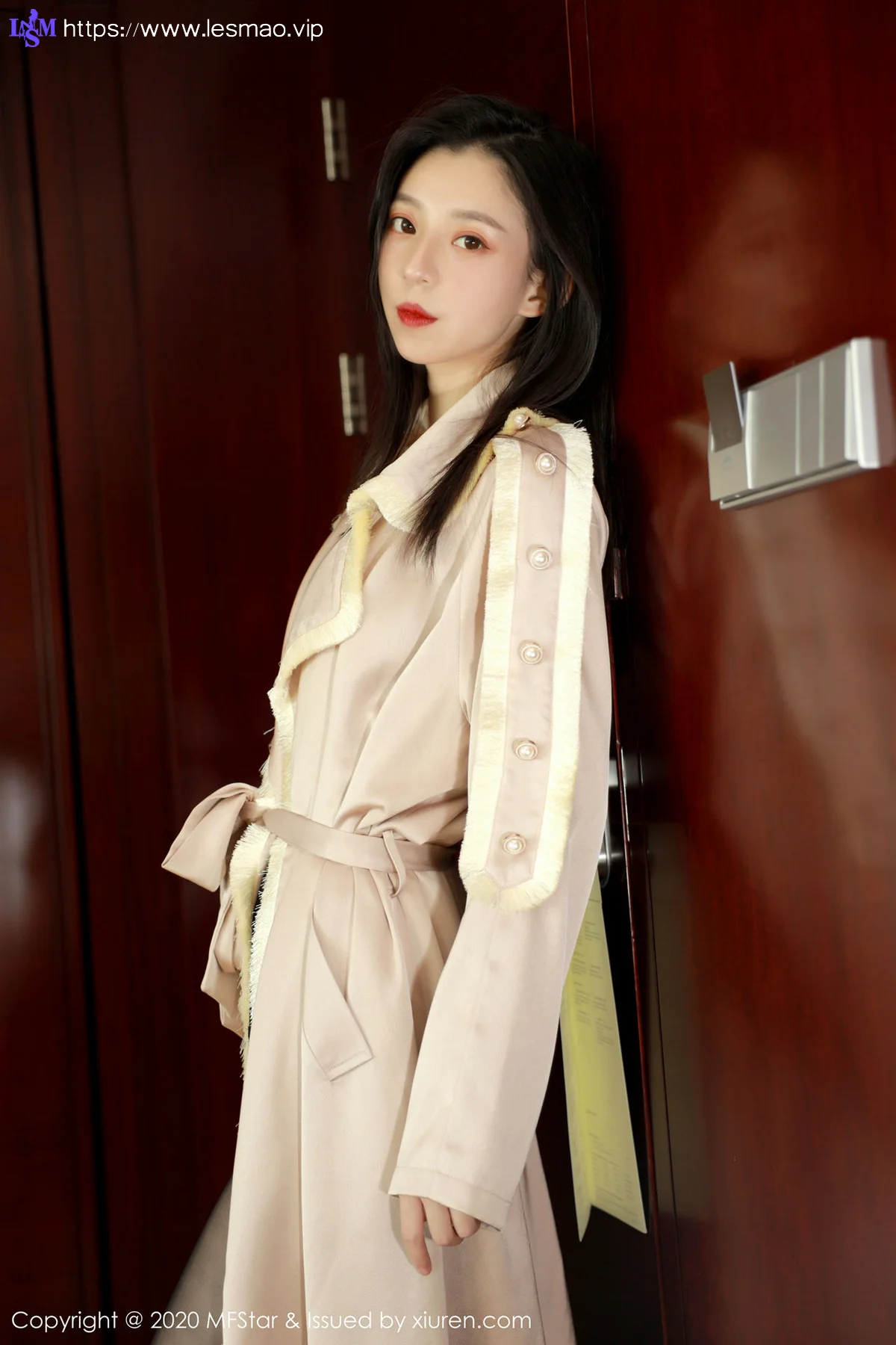 MFStar 模范学院 Vol.325  魅惑黑色镂空 言沫 第二套写真 - 5