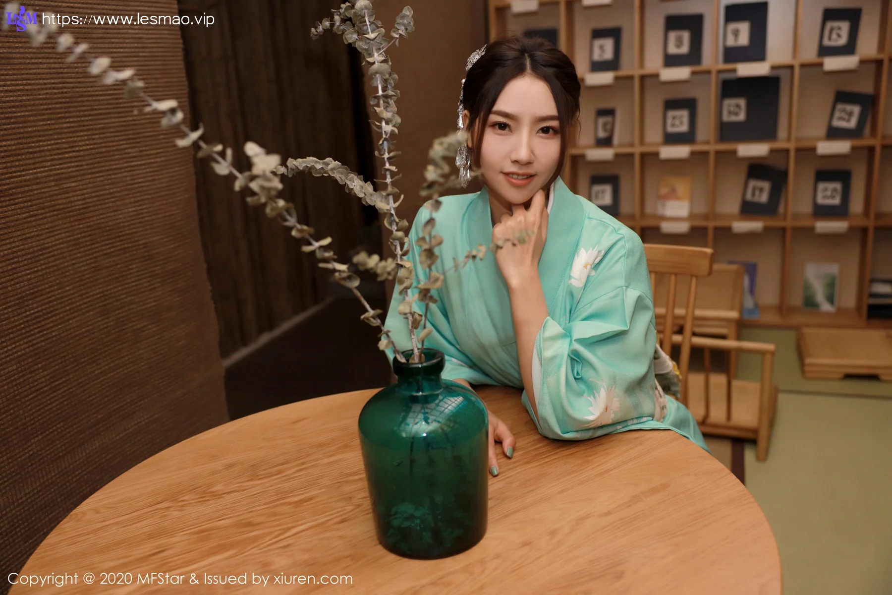MFStar 模范学院 Vol.332  方子萱 和服美腿私房 - 8