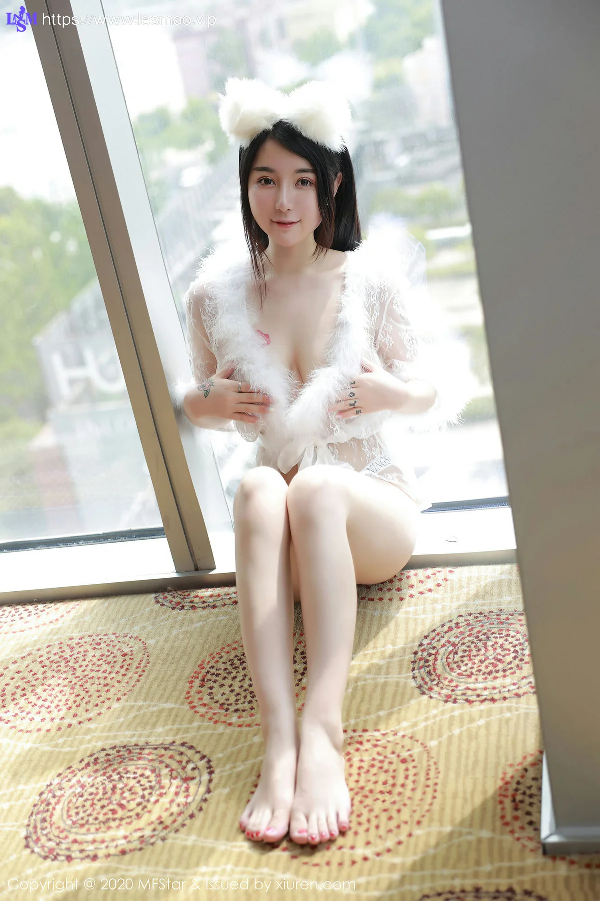 MFStar 模范学院 Vol.353  大胸巨乳萝莉猫儿透视制服 美七mia - 1