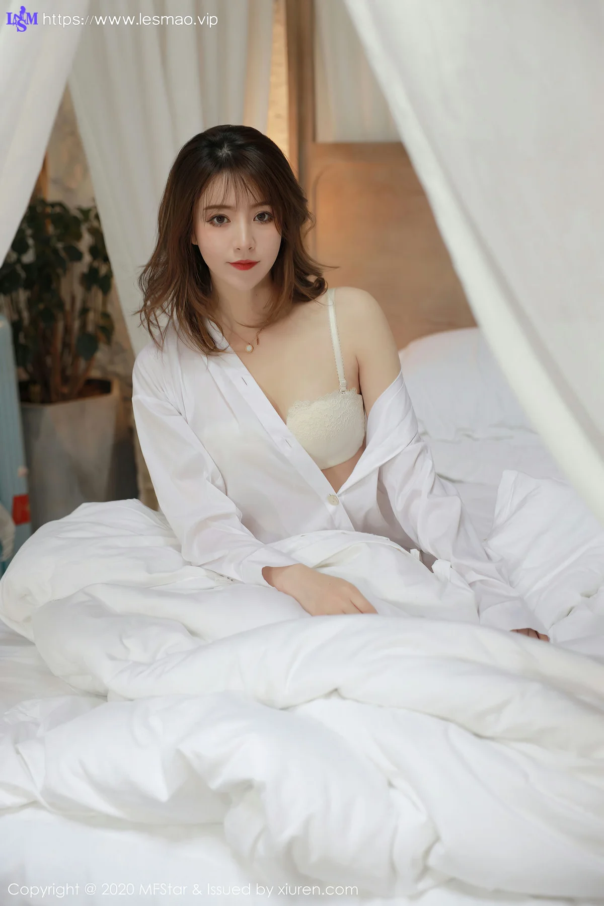 MFStar 模范学院 Vol.369  yoo优优 白色短裙妩媚动人 - 2