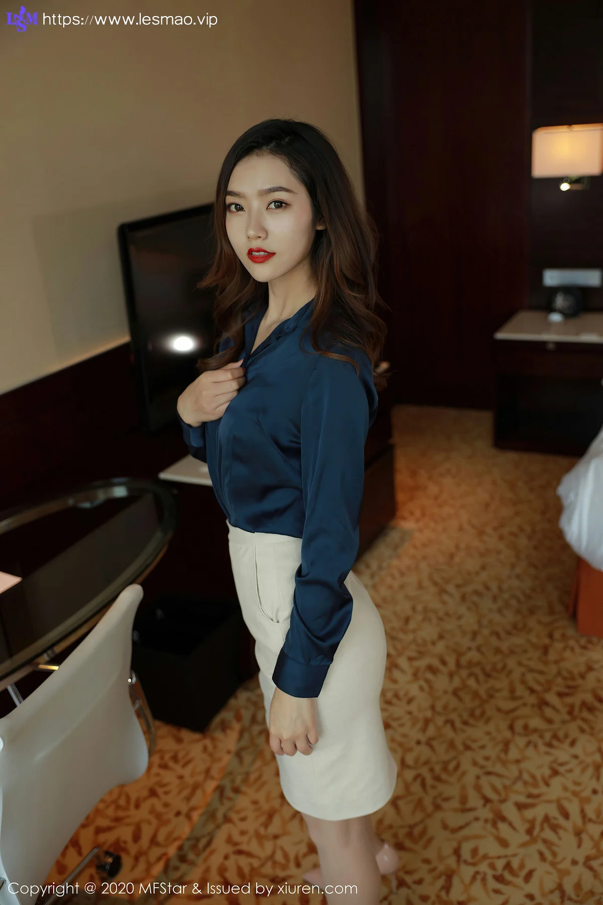 MFStar 模范学院 Vol.381  方子萱 职场秘书酥胸 - 7
