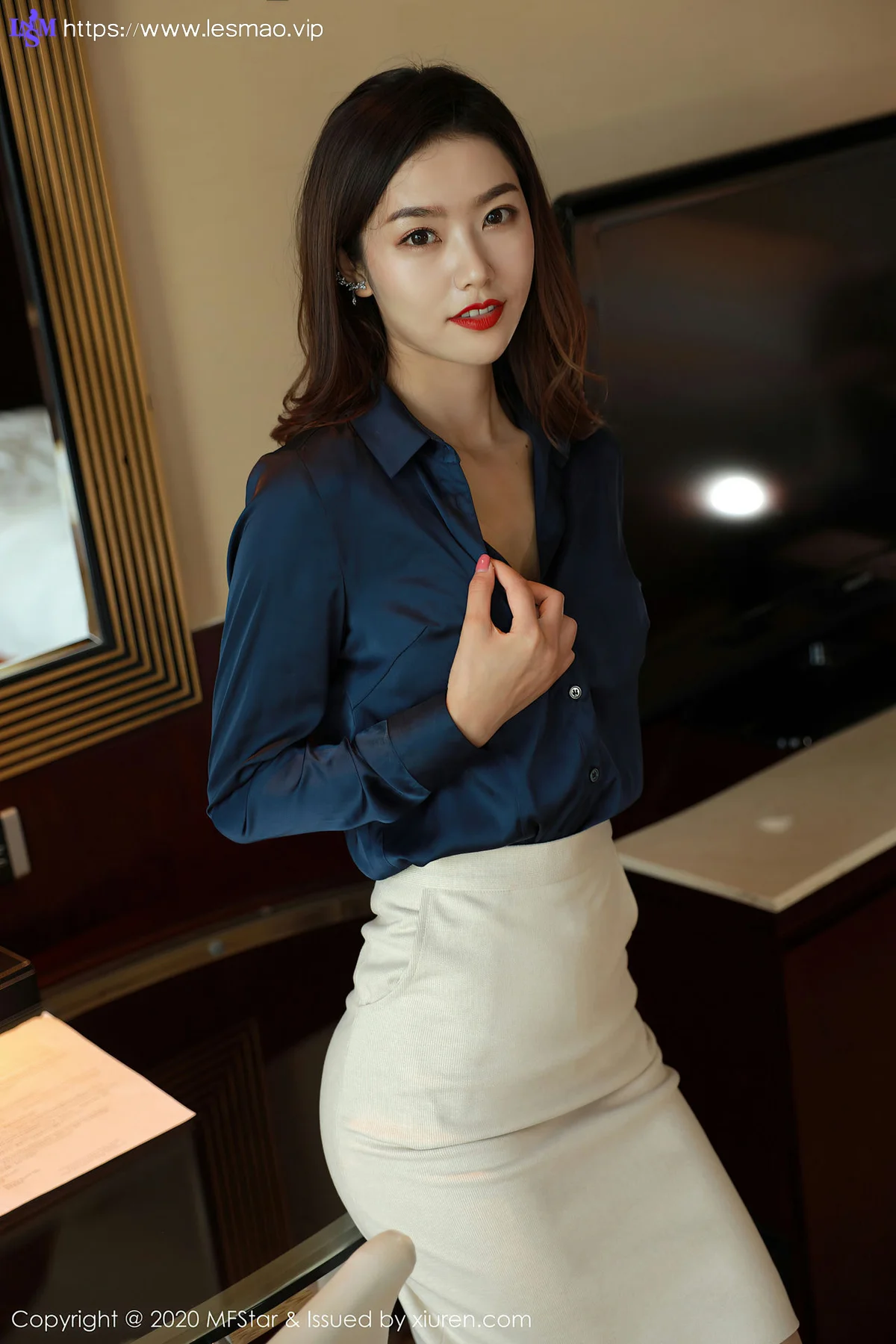 MFStar 模范学院 Vol.381  方子萱 职场秘书酥胸 - 10