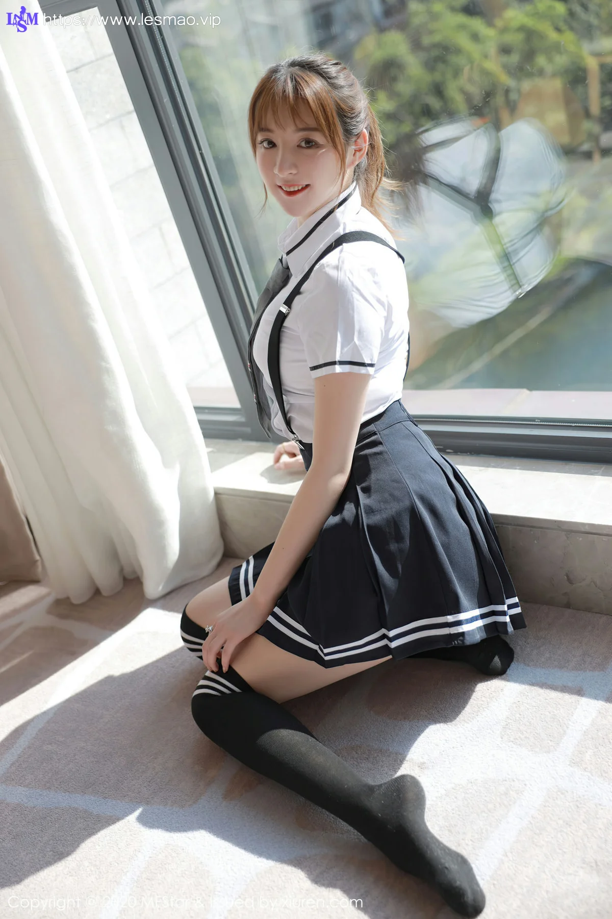 MFStar 模范学院 Vol.390  清纯学院风校服 yoo优优  四川旅拍 - 2