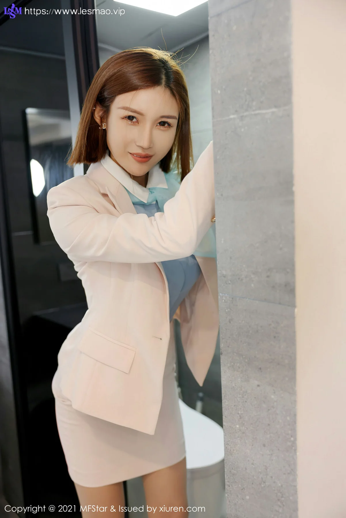 MFStar 模范学院 Vol.537 短发美女 王蜜 新人模特首套写真 - 9