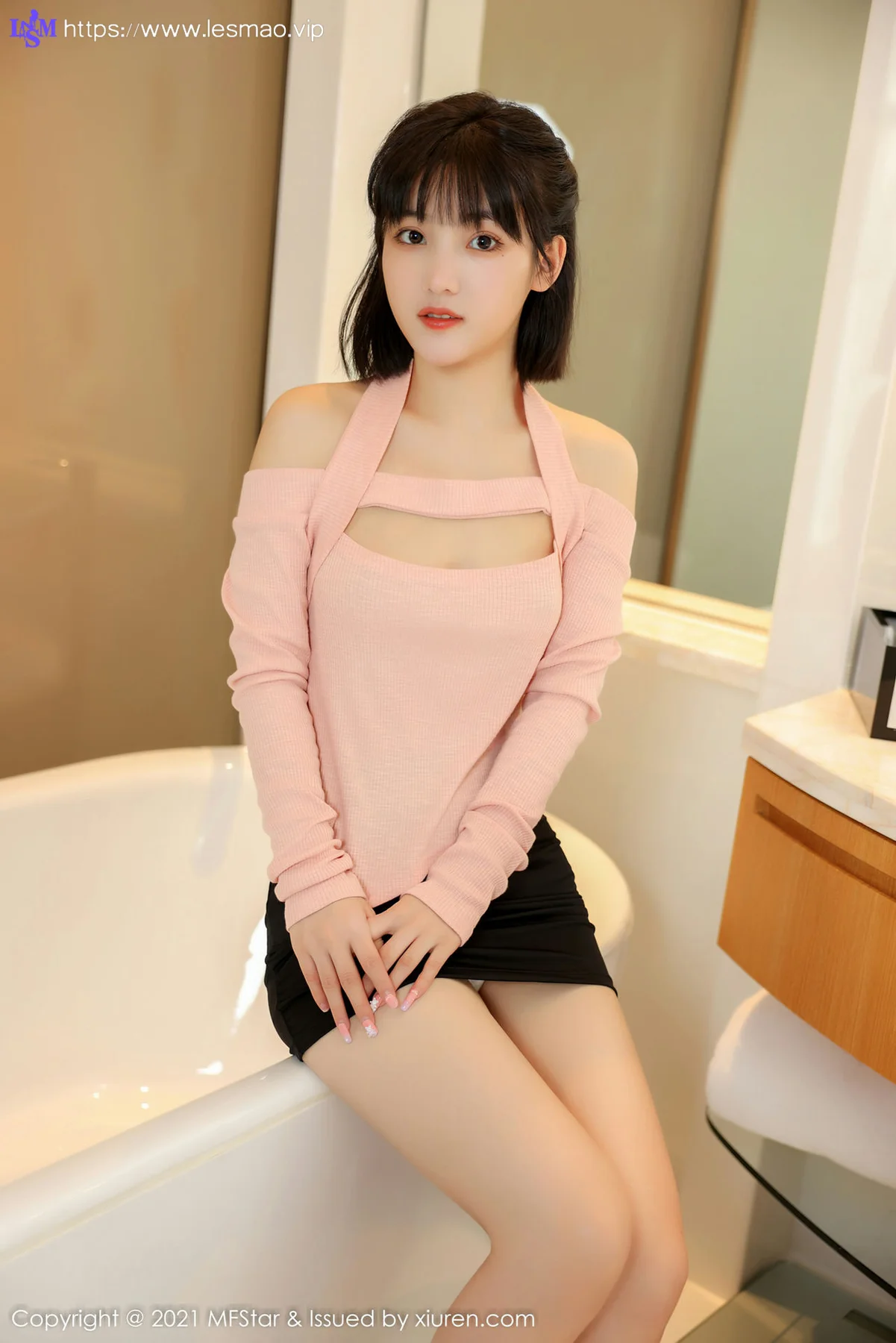 MFStar 模范学院 Vol.545 浴室主题 甜筒晓彤 私房写真 - 4