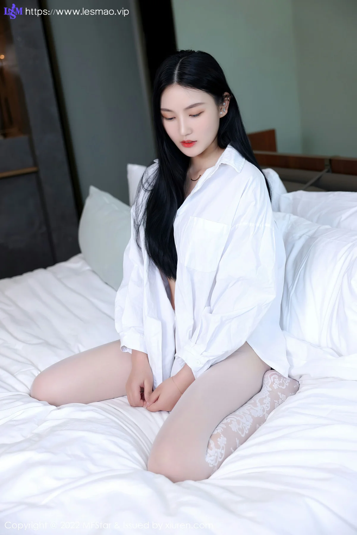 MFStar 模范学院 Vol.565 白色蛇纹丝袜 小米XM 首套写真 - 4
