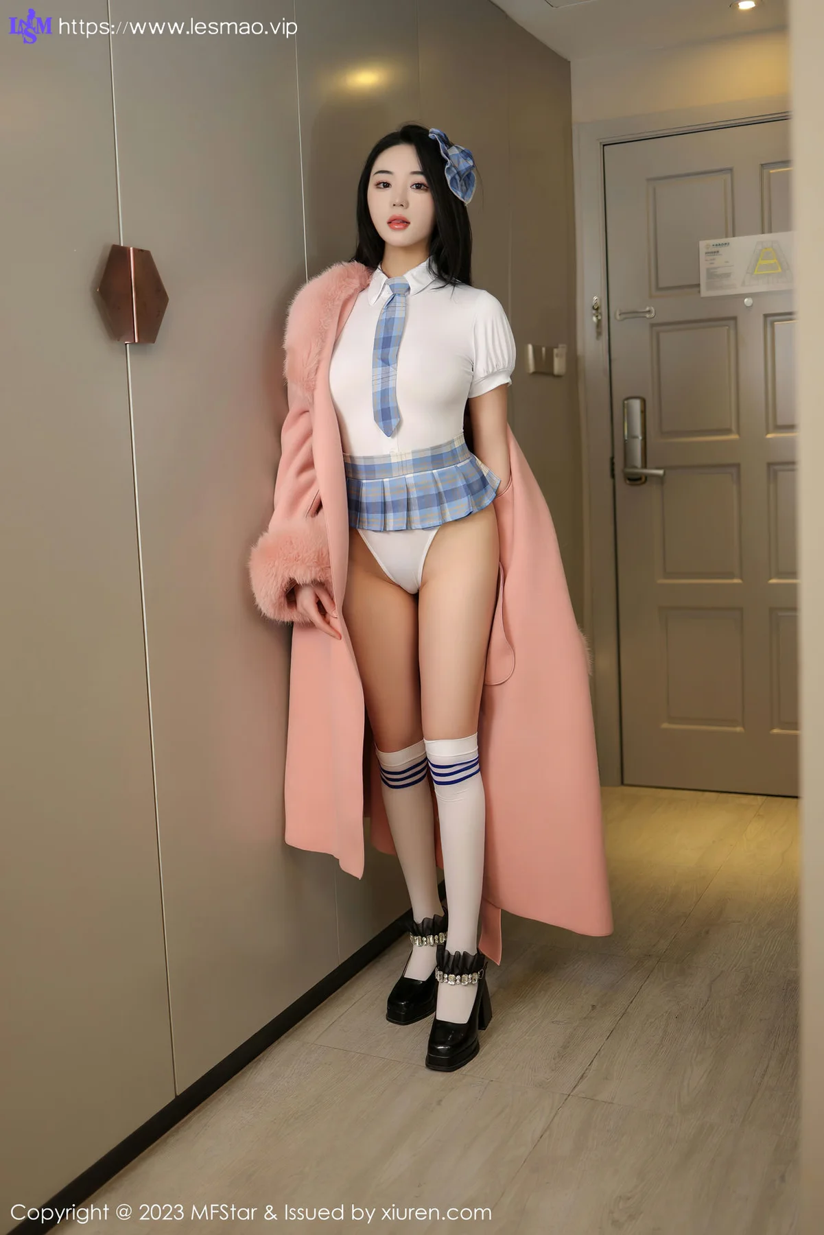 MFStar 模范学院 Vol.591 汐汐爱吃草莓 性感学妹制服 - 5