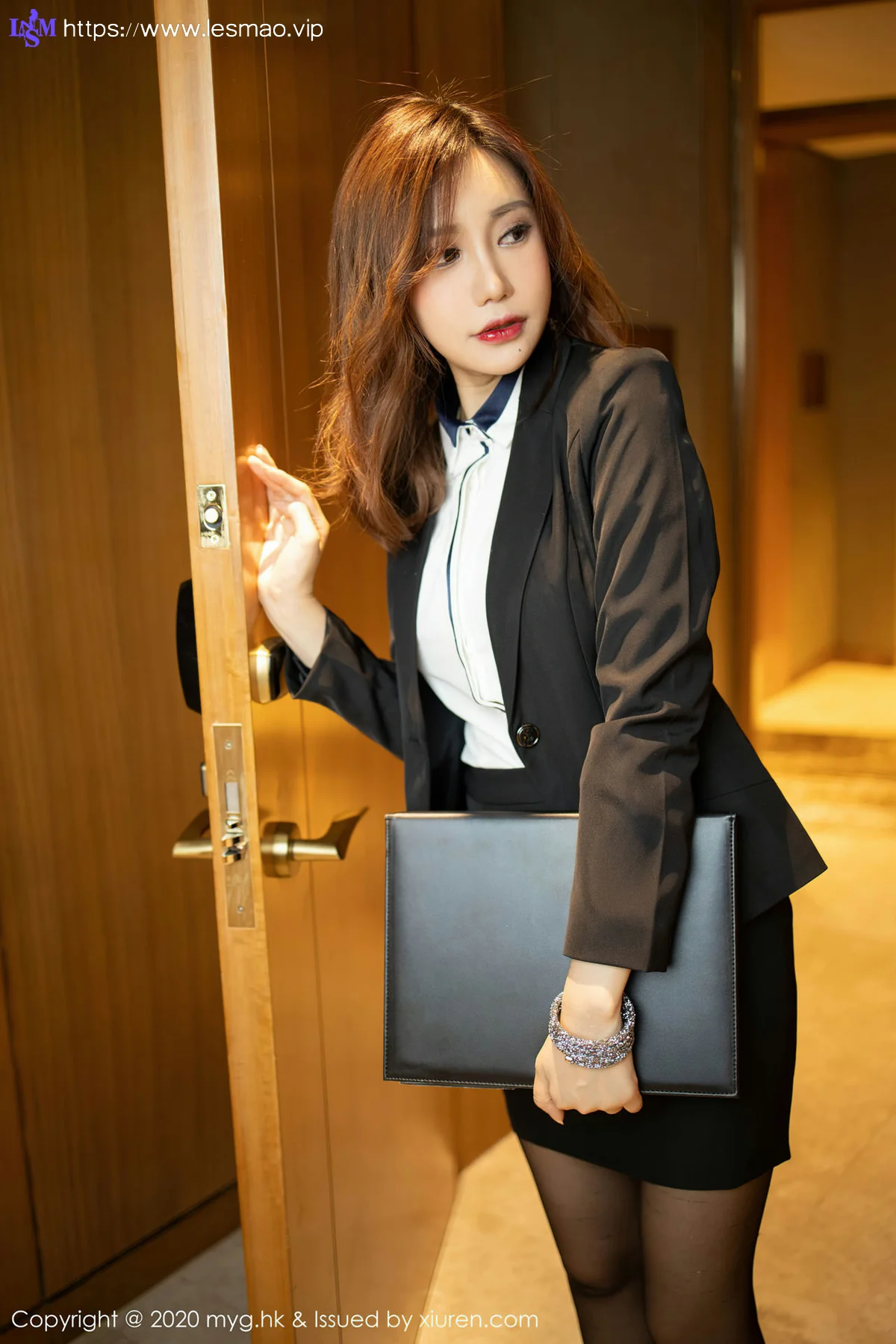 MyGirl 美媛馆 Vol.469 职场秘书ol女秘书 绮里嘉ula - 9