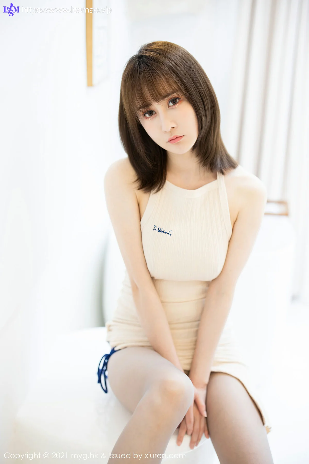 MyGirl 美媛馆 Vol.524 魅惑多姿的吊裙与黑丝 蔡文钰Abby 性感写真 - 10