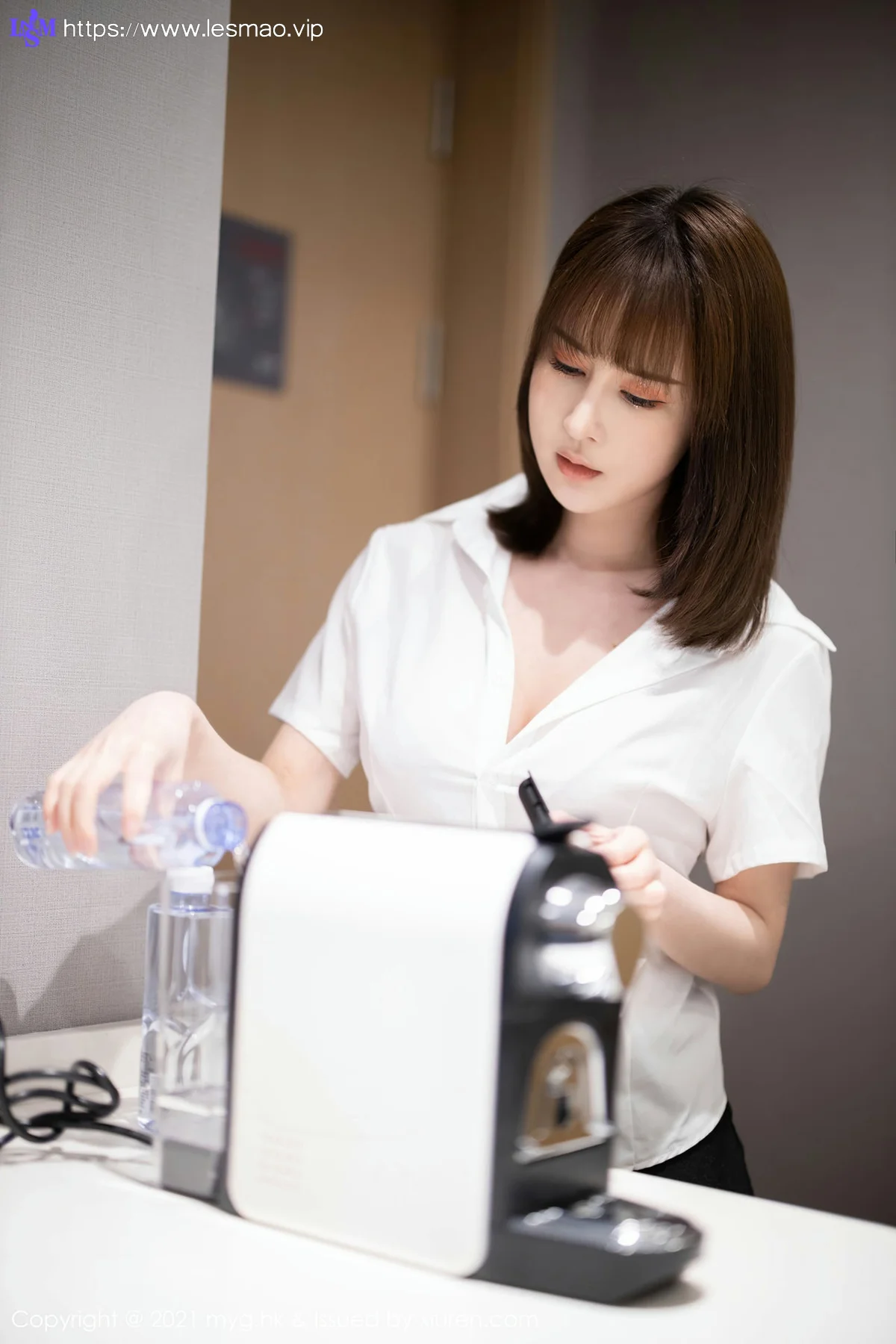 MyGirl 美媛馆 Vol.526 猩红内衣与魅惑黑丝 蔡文钰Abby 性感写真房 - 5