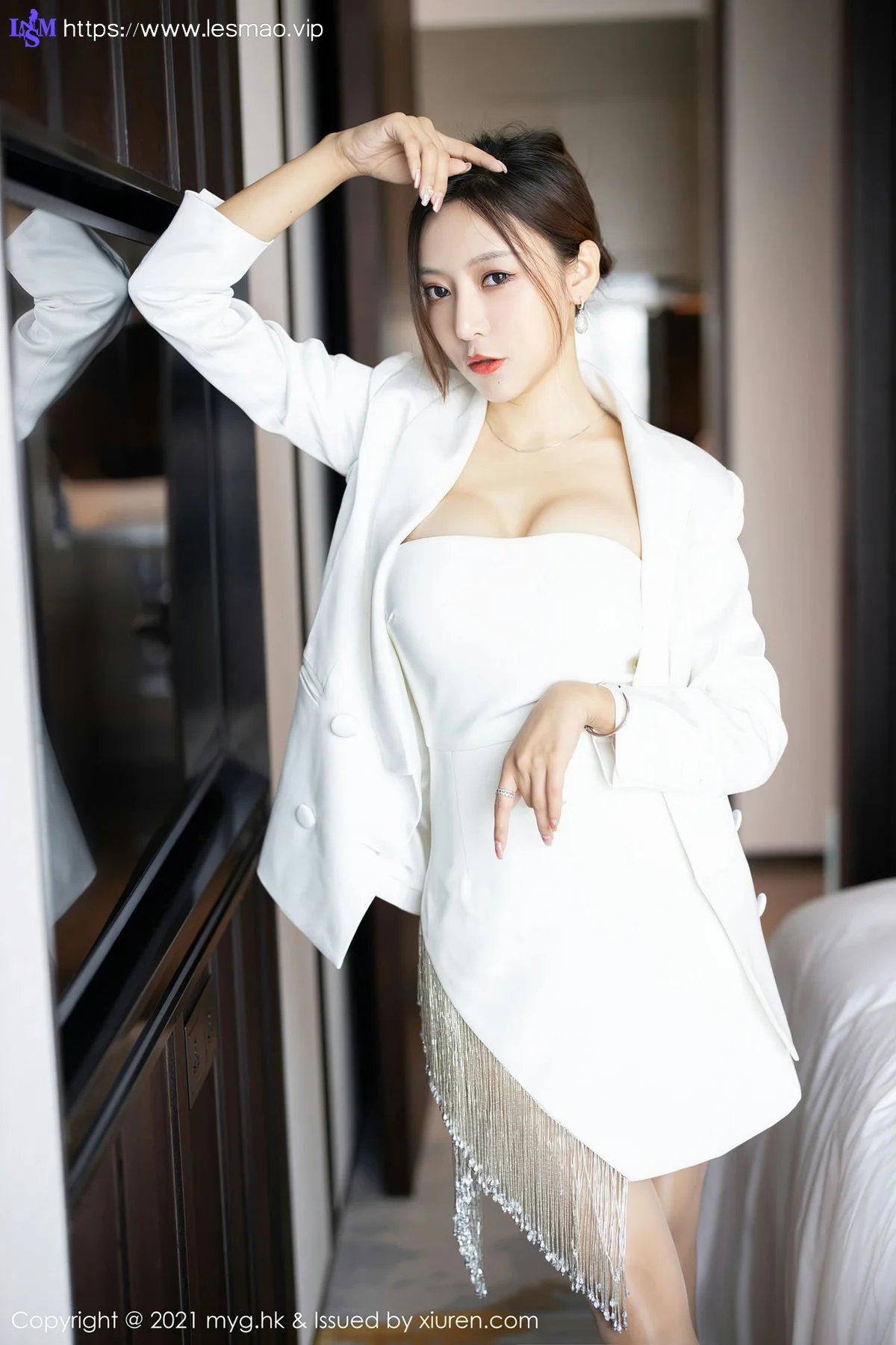 MyGirl 美媛馆 Vol.541 丝足美腿 王馨瑶yanni 江浙沪旅拍写真3 - 5