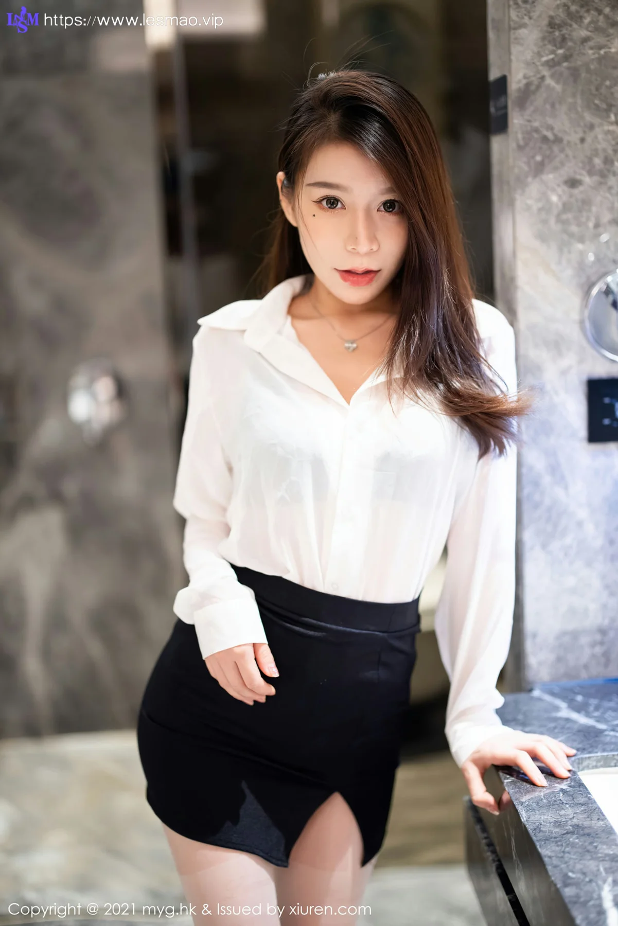 MyGirl 美媛馆 Vol.589 OL系列 vetiver嘉宝贝儿 杭州旅拍22 - 1