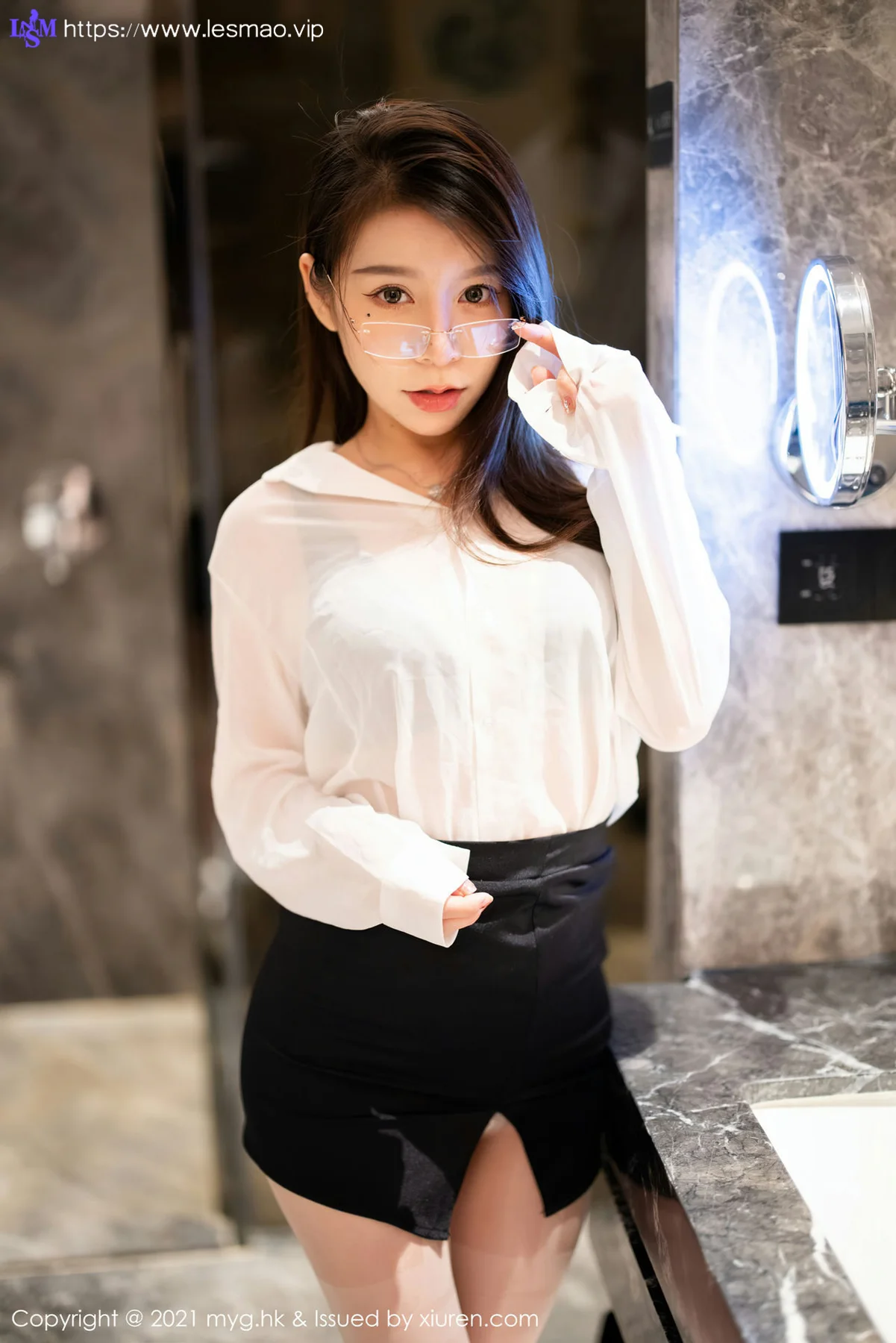 MyGirl 美媛馆 Vol.589 OL系列 vetiver嘉宝贝儿 杭州旅拍22 - 2
