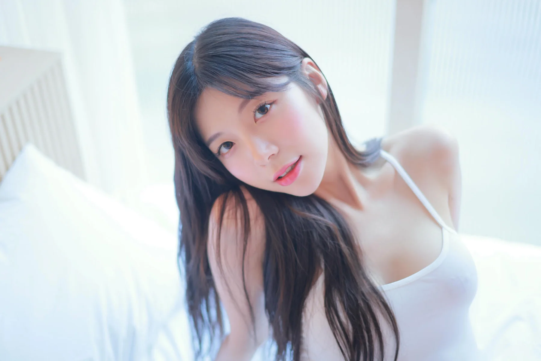 Patreon No.038  leeesovely李素英白色丝袜背心 - 8