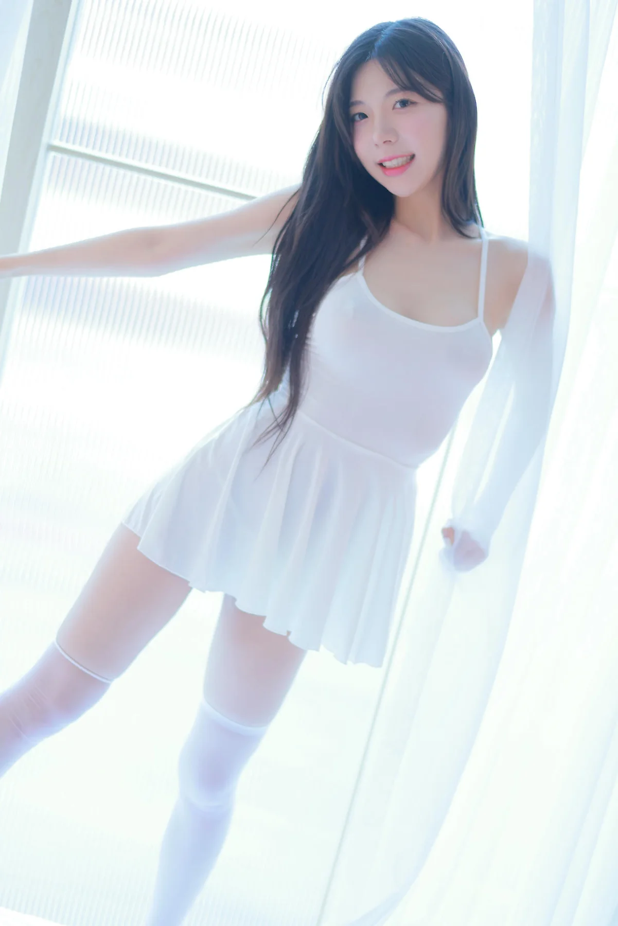 Patreon No.038 leeesovely李素英白色丝袜背心 - 2