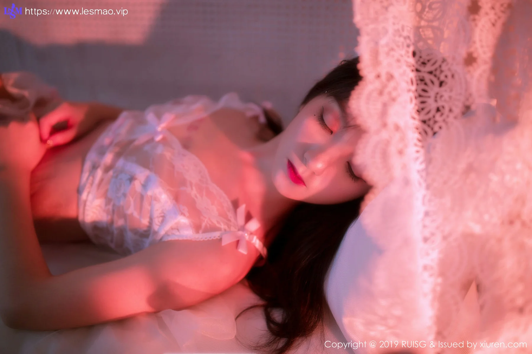 RUISG 瑞丝馆 Vol.079 小葡萄miki首套写真 - 2