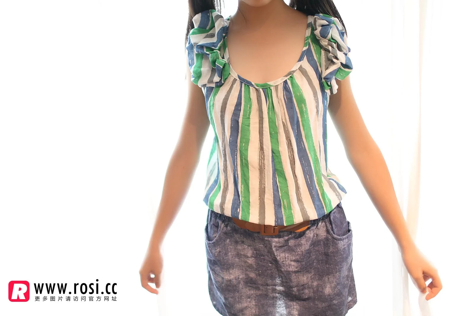 Rosi 写真 No.1026 性感诱惑 - 2