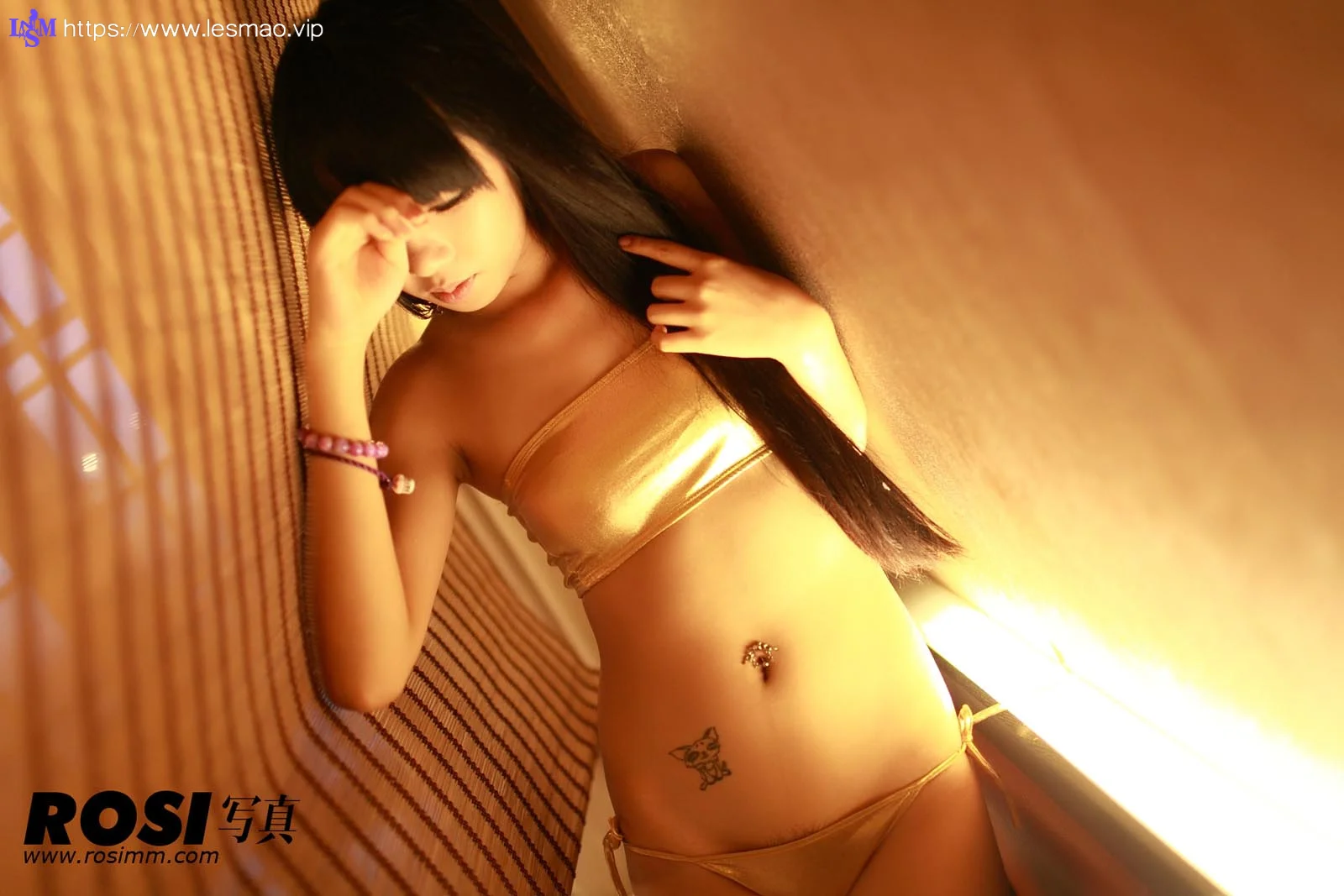 Rosi 写真 No.132 16P/14.71M - 1