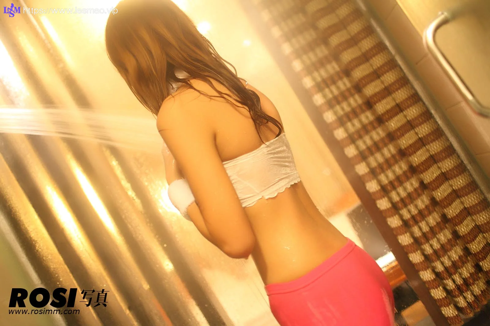 Rosi 写真 No.379 24P/31.0M - 3