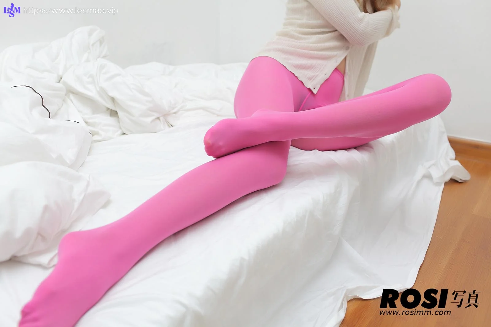 Rosi 写真 No.403 32P/29.7M - 1