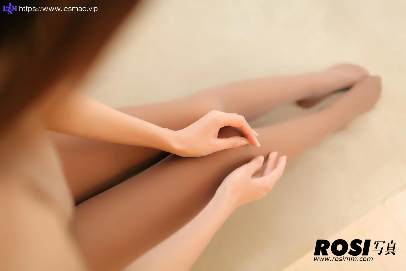 Rosi 写真 No.598 43P/41.1M - 3