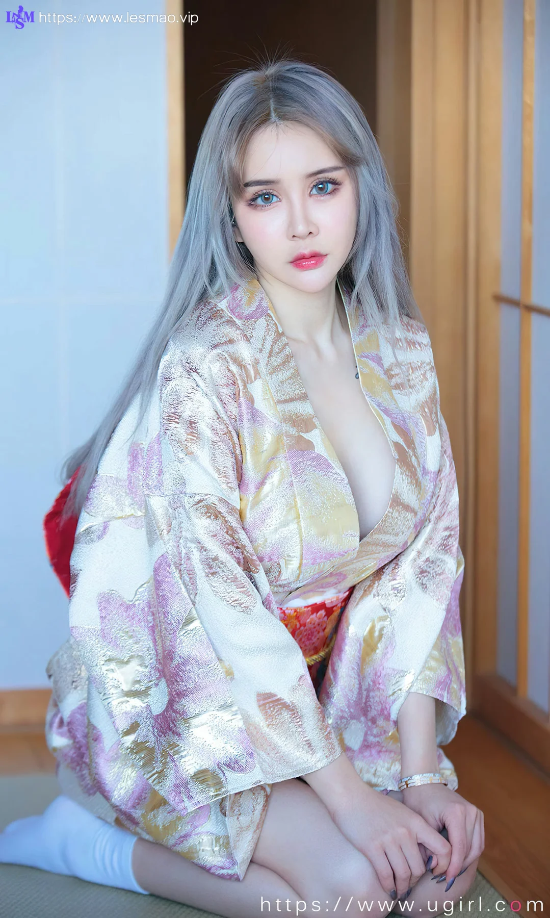 UGirls 爱尤物 No.2440 青树 枫最红时 - 1