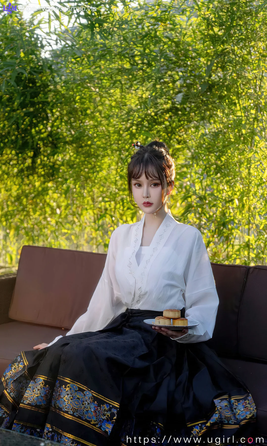 UGirls 爱尤物 No.2674 青树 节日主题写真 - 10