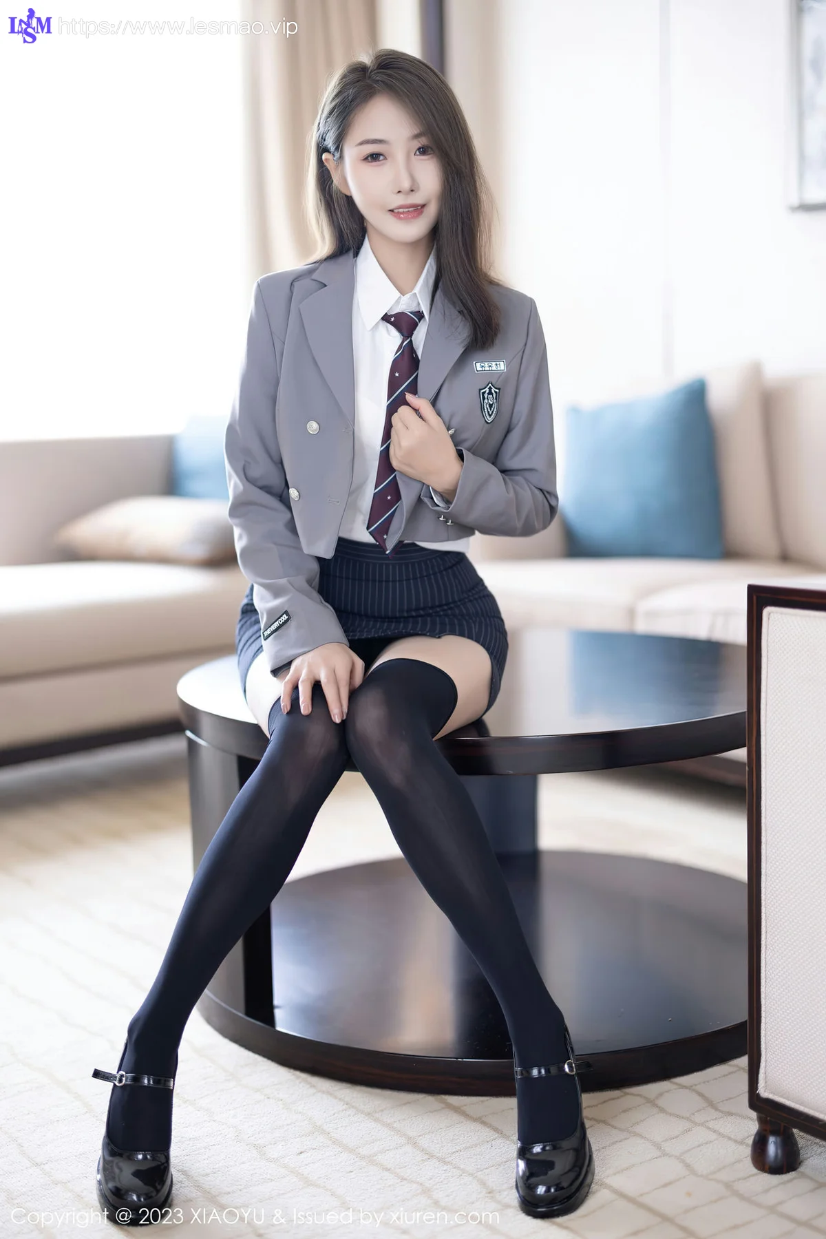 XIAOYU  语画界 Vol.1027  苏苏阿 黑色长筒袜性感写真2 - 10