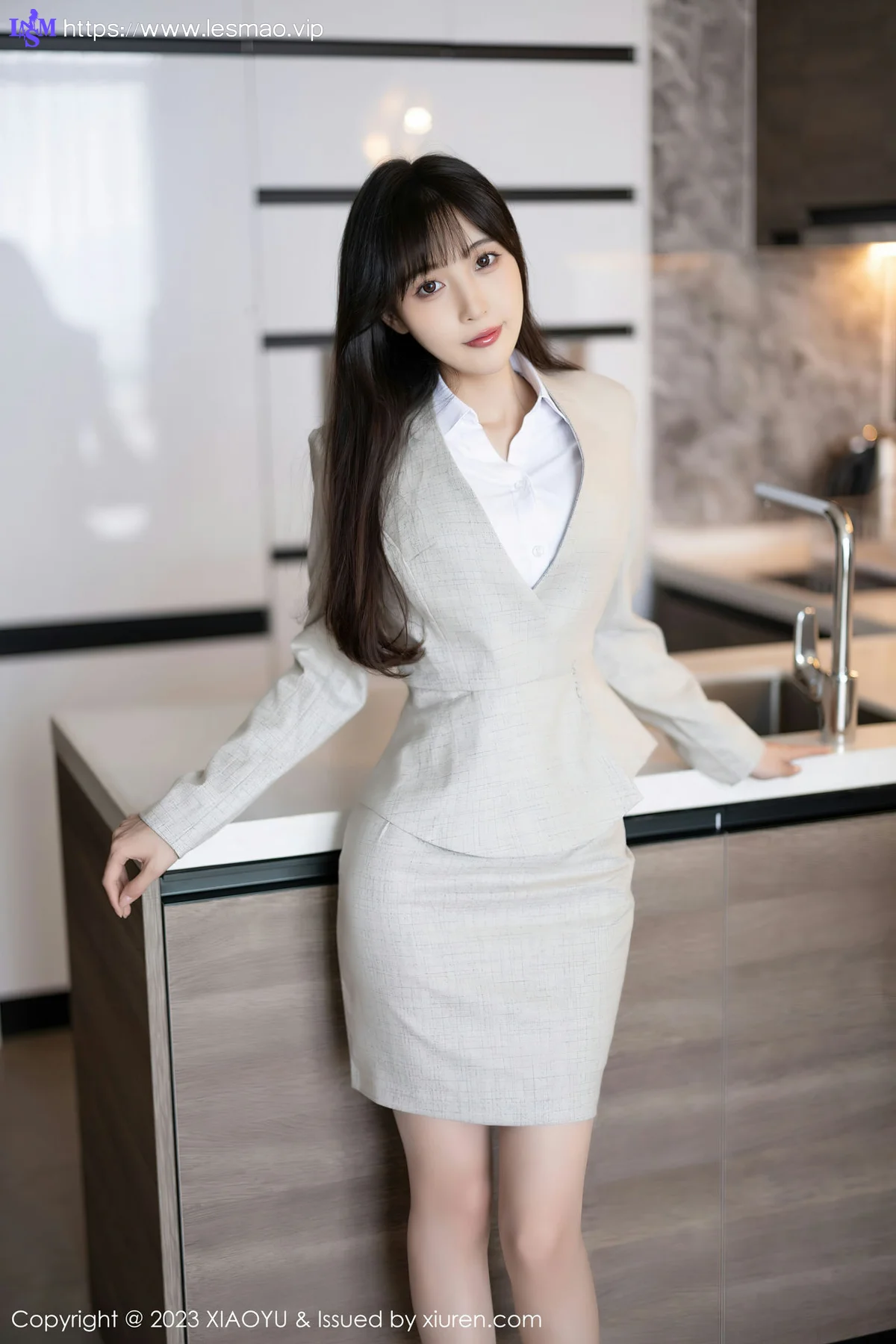 XIAOYU  语画界 Vol.1034  林星阑 浅色职业装性感写真22 - 8