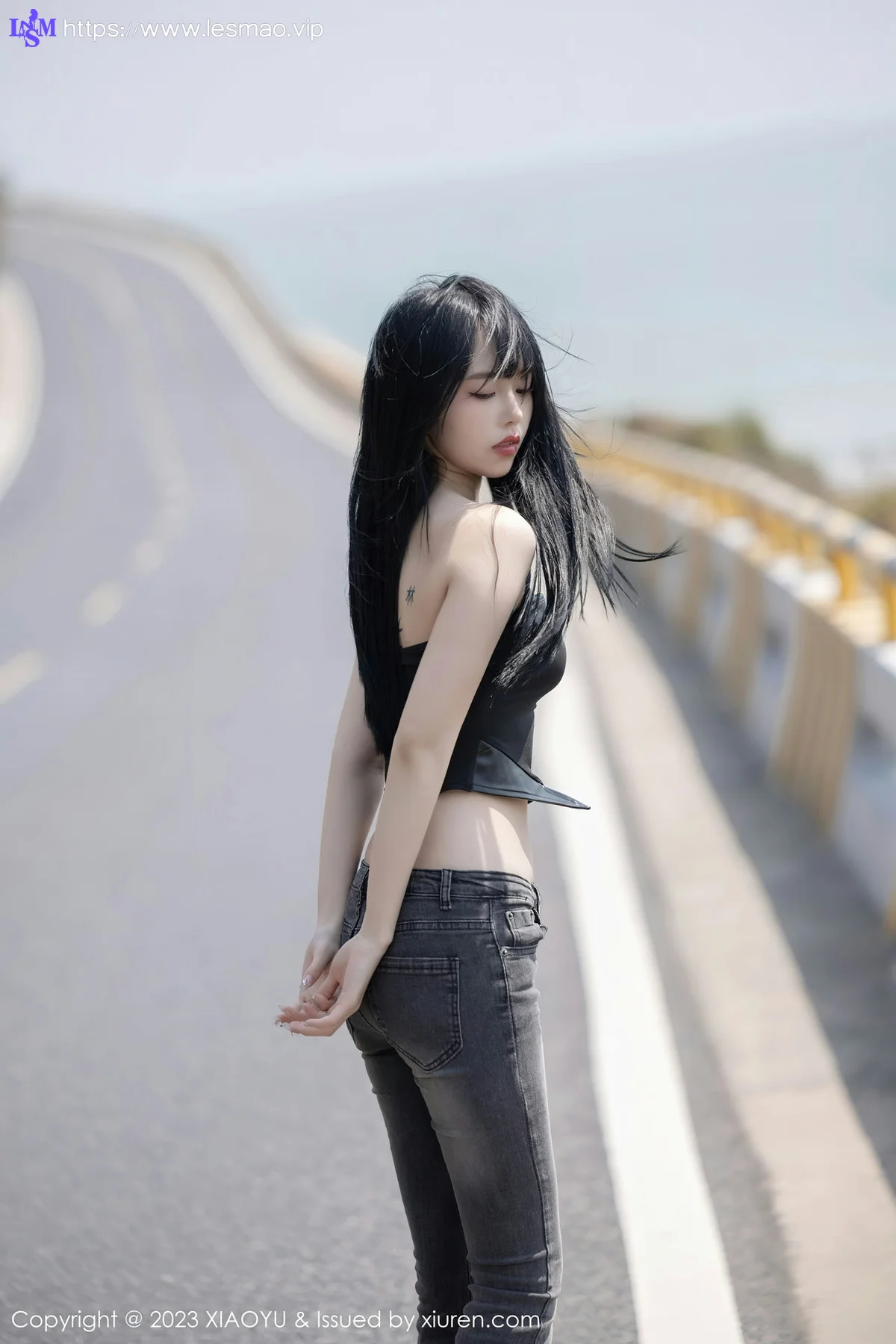 XIAOYU  语画界 Vol.1047  奶瓶. 性感蛋黄色性感写真3 - 6