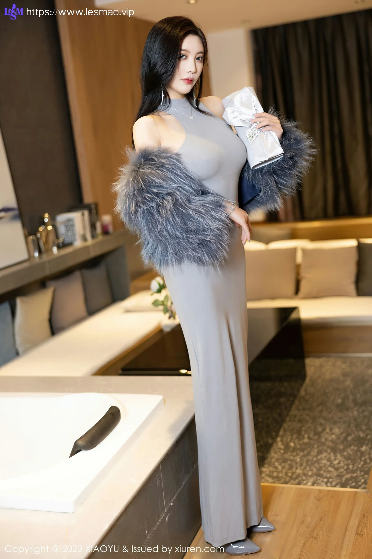 XIAOYU  语画界 Vol.1051  杨晨晨Yome 灰色镂空连衣贵州旅拍1 - 1