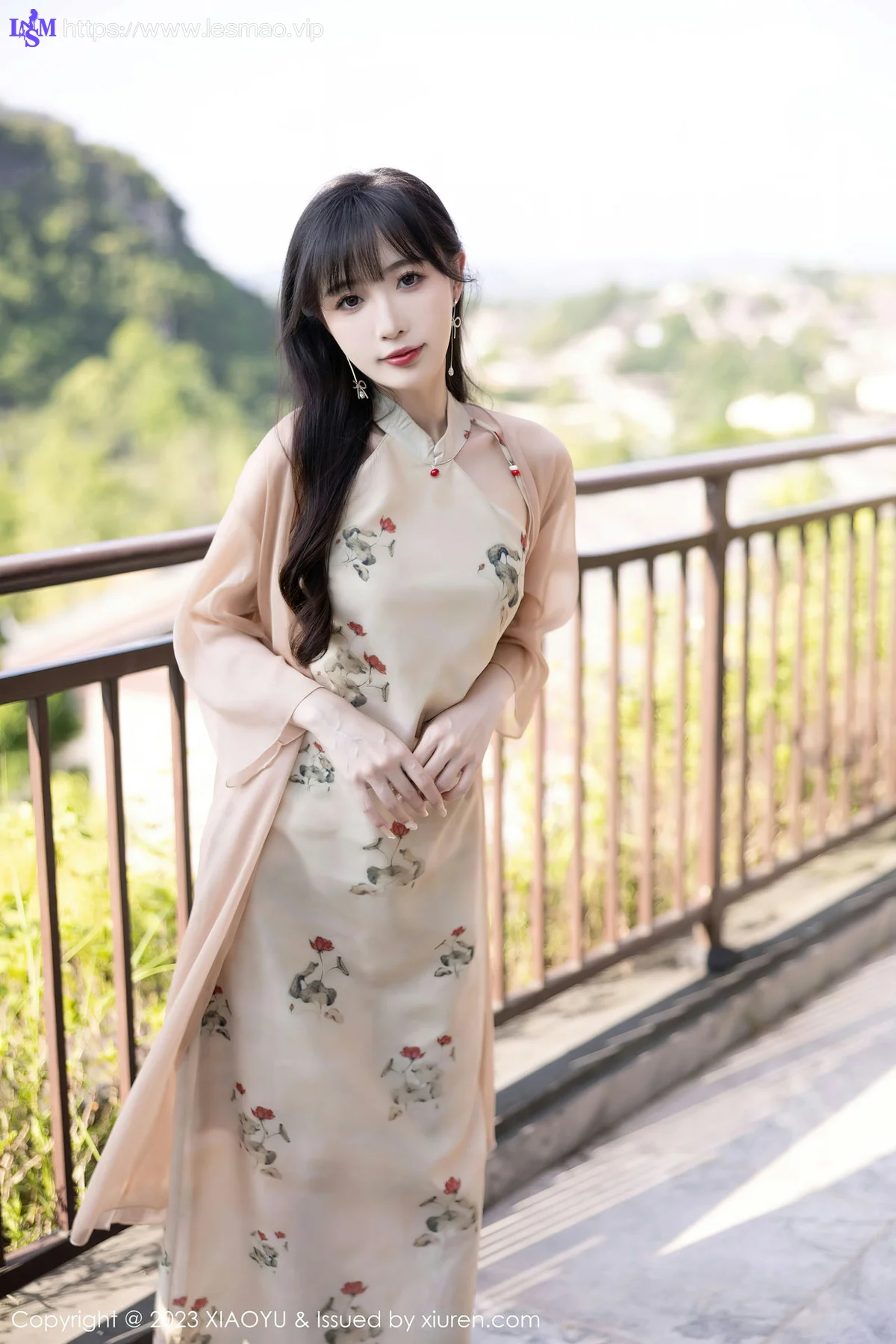 XIAOYU  语画  Vol.1071  林星阑 浅色薄纱贵州旅拍1 - 3