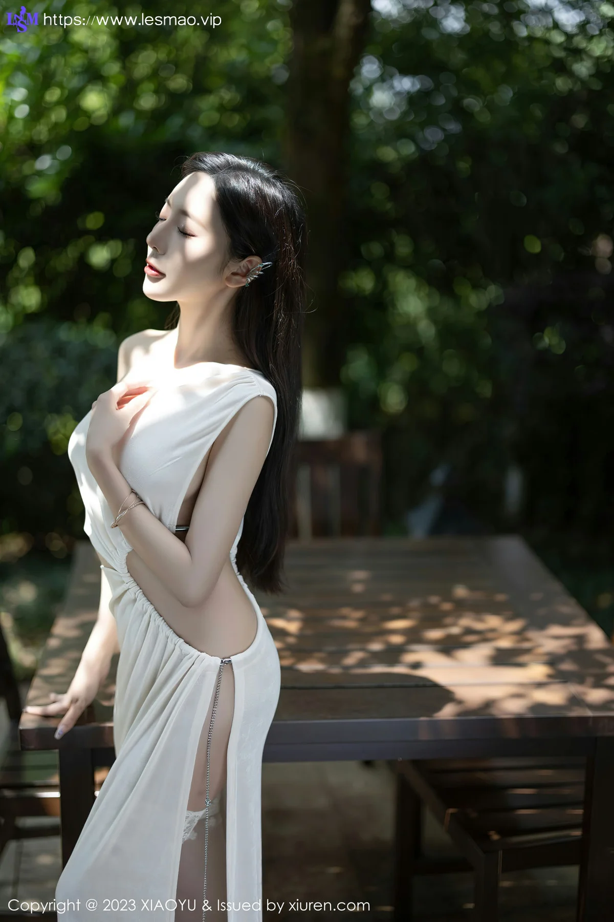 XIAOYU  语画  Vol.1082  王馨瑶yanni 黑色情趣内衣贵州旅拍11 - 1