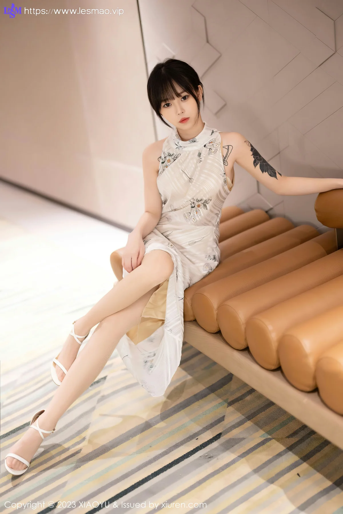 XIAOYU  语画  Vol.1118  奶瓶. 图案旗袍性感写真 - 6