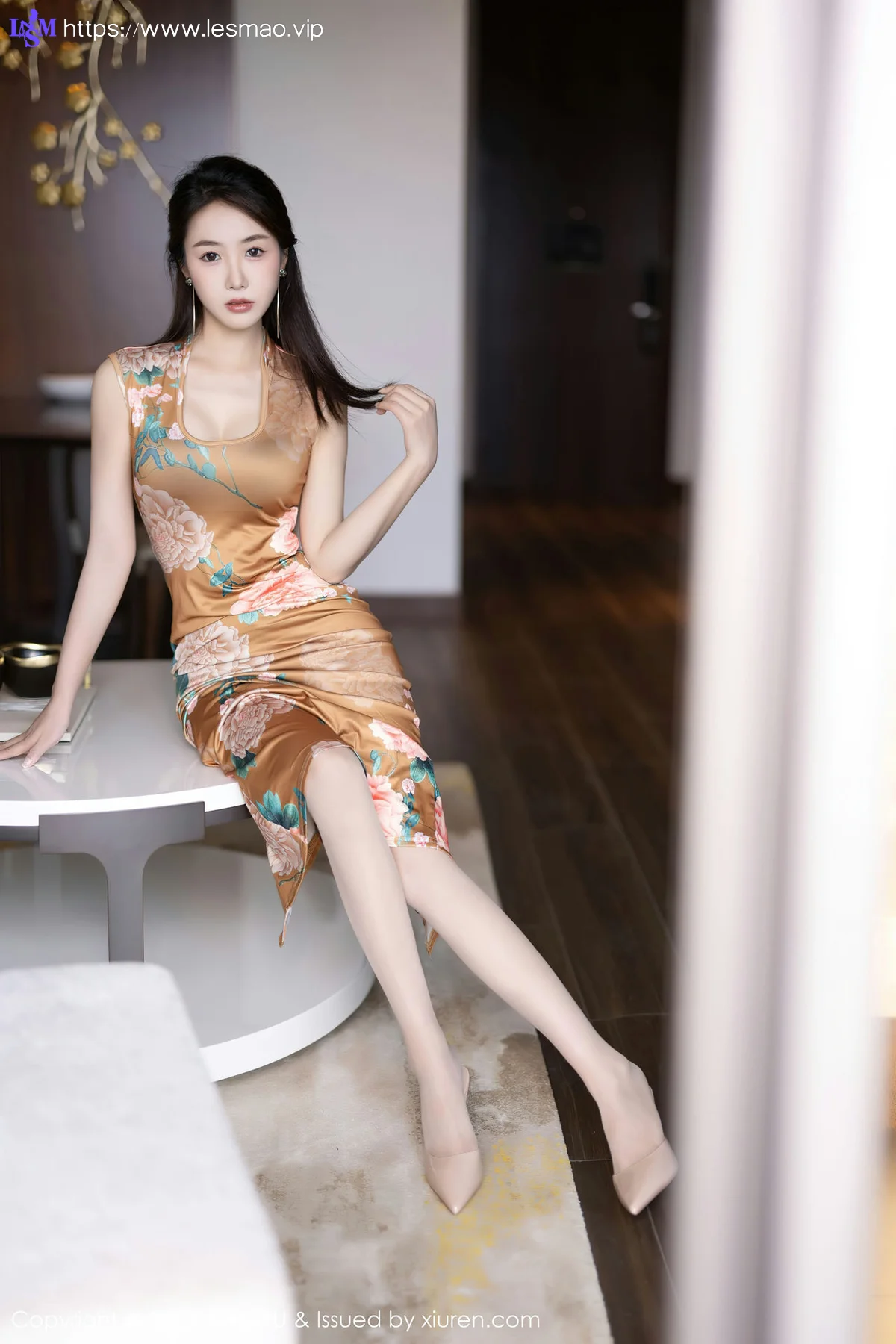 XIAOYU  语画  Vol.1133  苏苏阿 暖色旗袍性感写真2 - 8