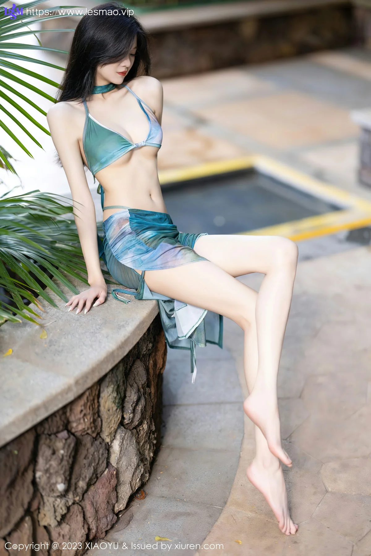 XIAOYU  语画  Vol.1146  程程程- 墨绿色比基尼海南旅拍1 - 5