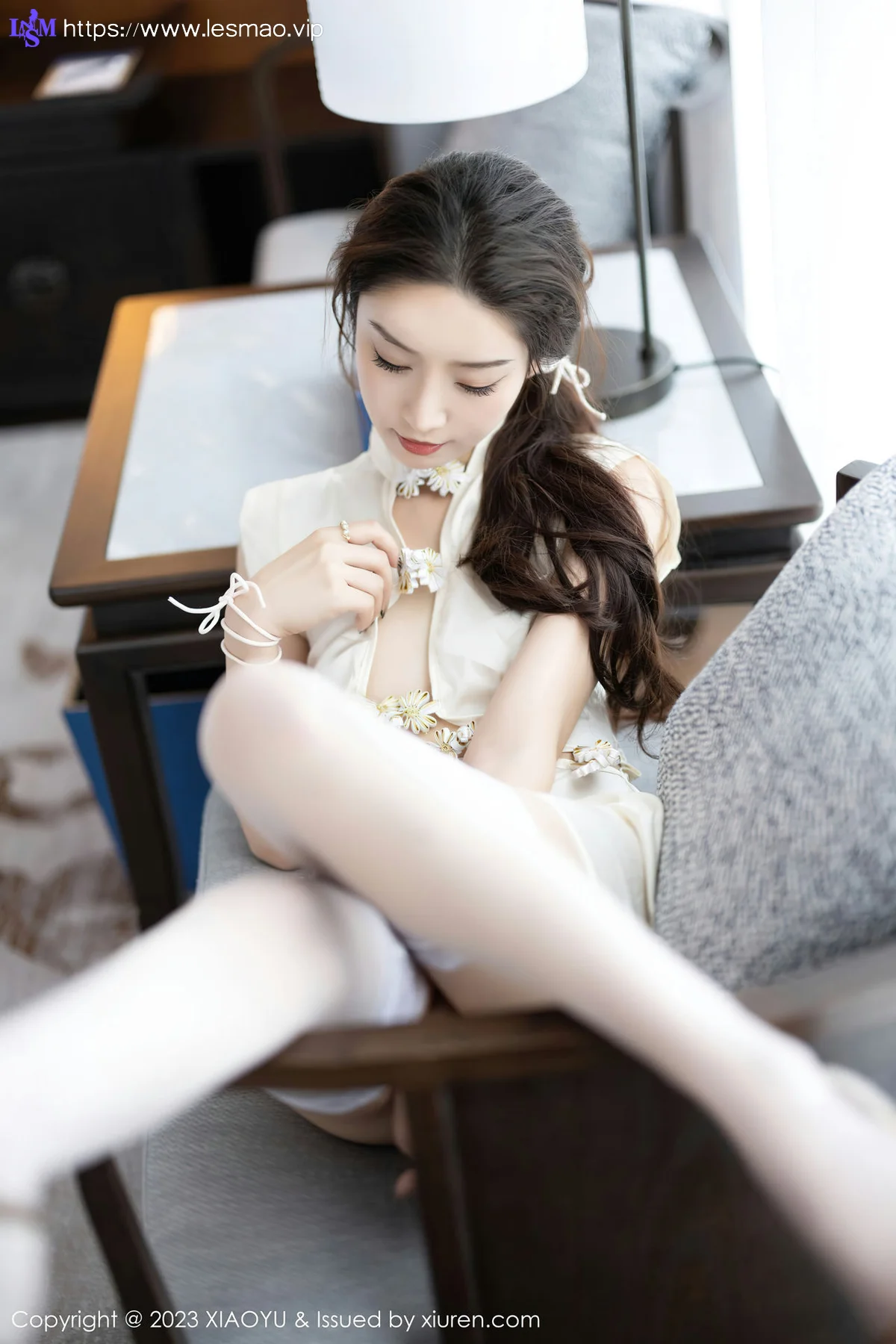 XIAOYU  语画  Vol.1152  苏曼兮 诱人白色丝袜性感写真2 - 10