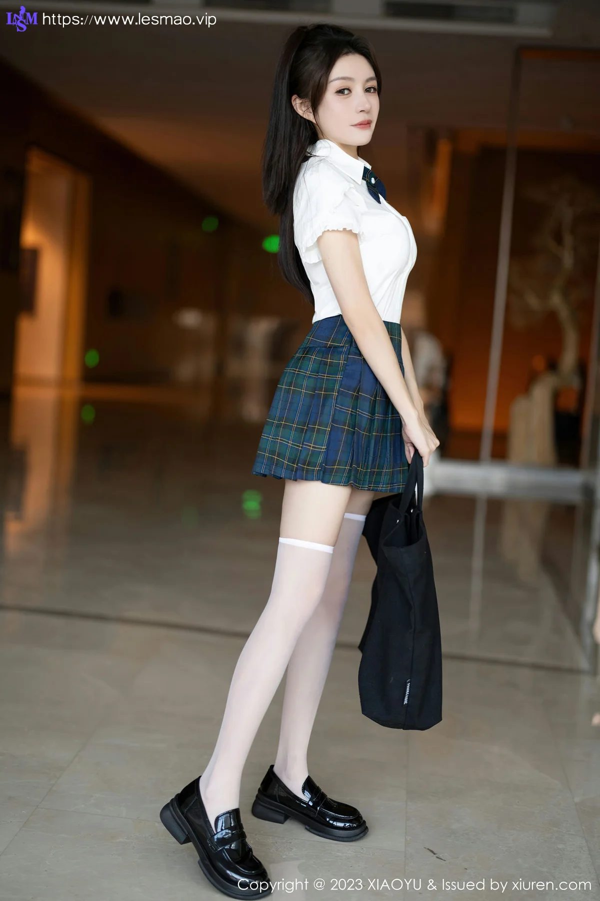 XIAOYU  语画  Vol.1153  唐宁宁 格子短裙性感写真2 - 1