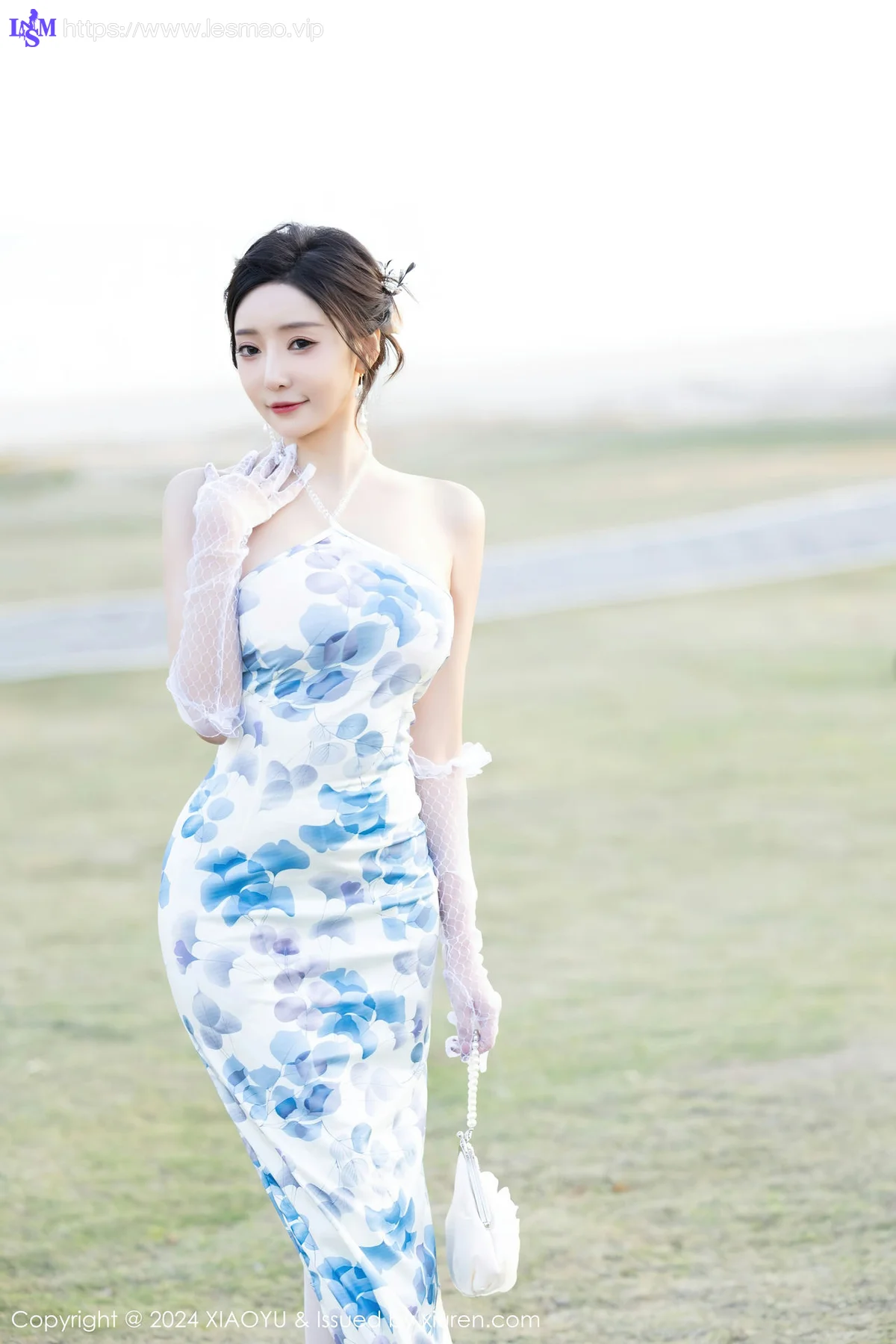 XIAOYU  语画  Vol.1191  王馨瑶yanni 诱人白色丝袜海南旅拍22 - 7