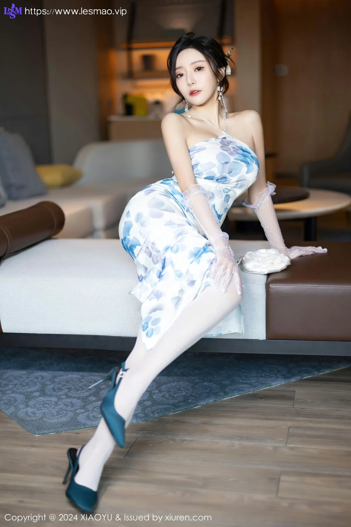 XIAOYU  语画  Vol.1191  王馨瑶yanni 诱人白色丝袜海南旅拍22 - 2