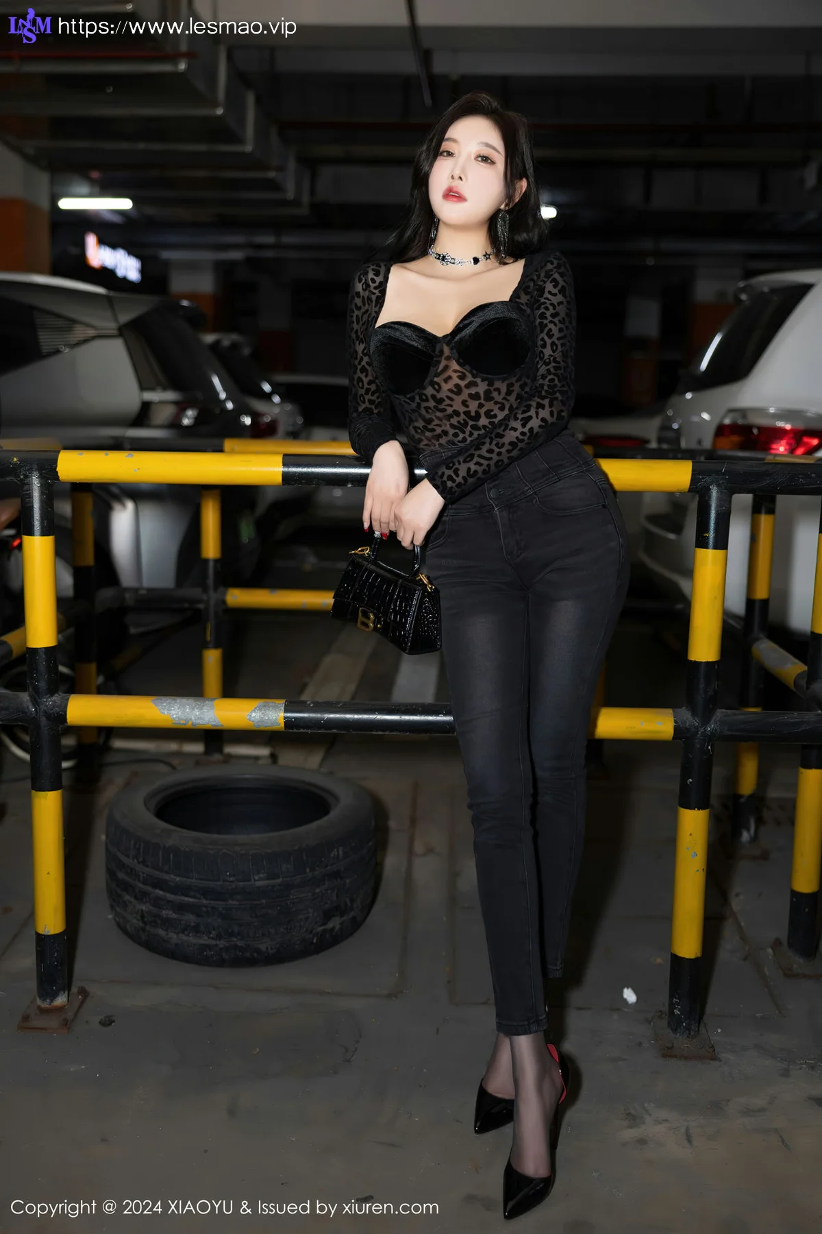 XIAOYU  语画  Vol.1216  杨晨晨Yome 黑色豹纹性感写真1 - 3