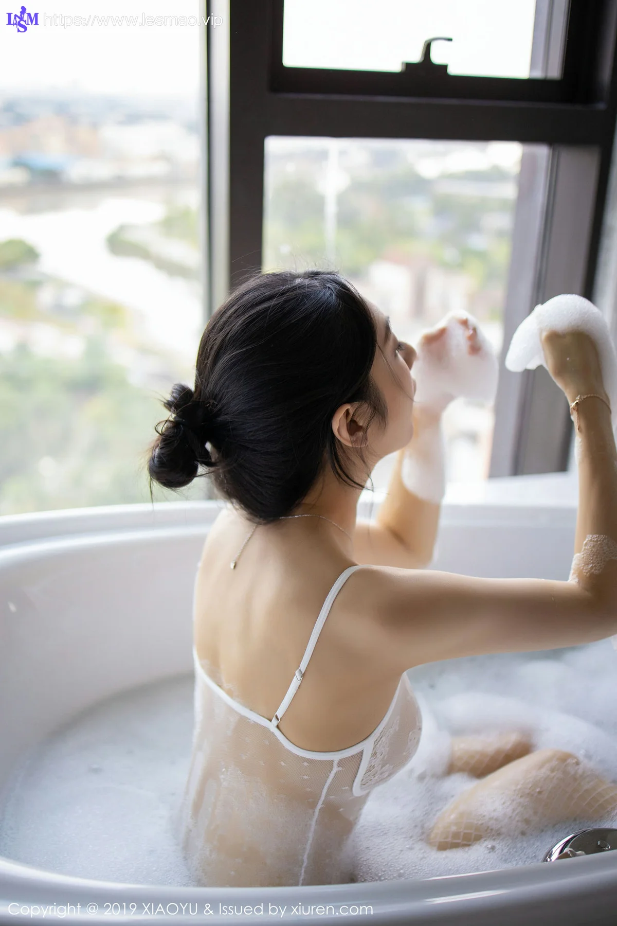 XIAOYU  语画界 Vol.223 浴池诱人酥胸 Angela小热巴 性感写真 - 2