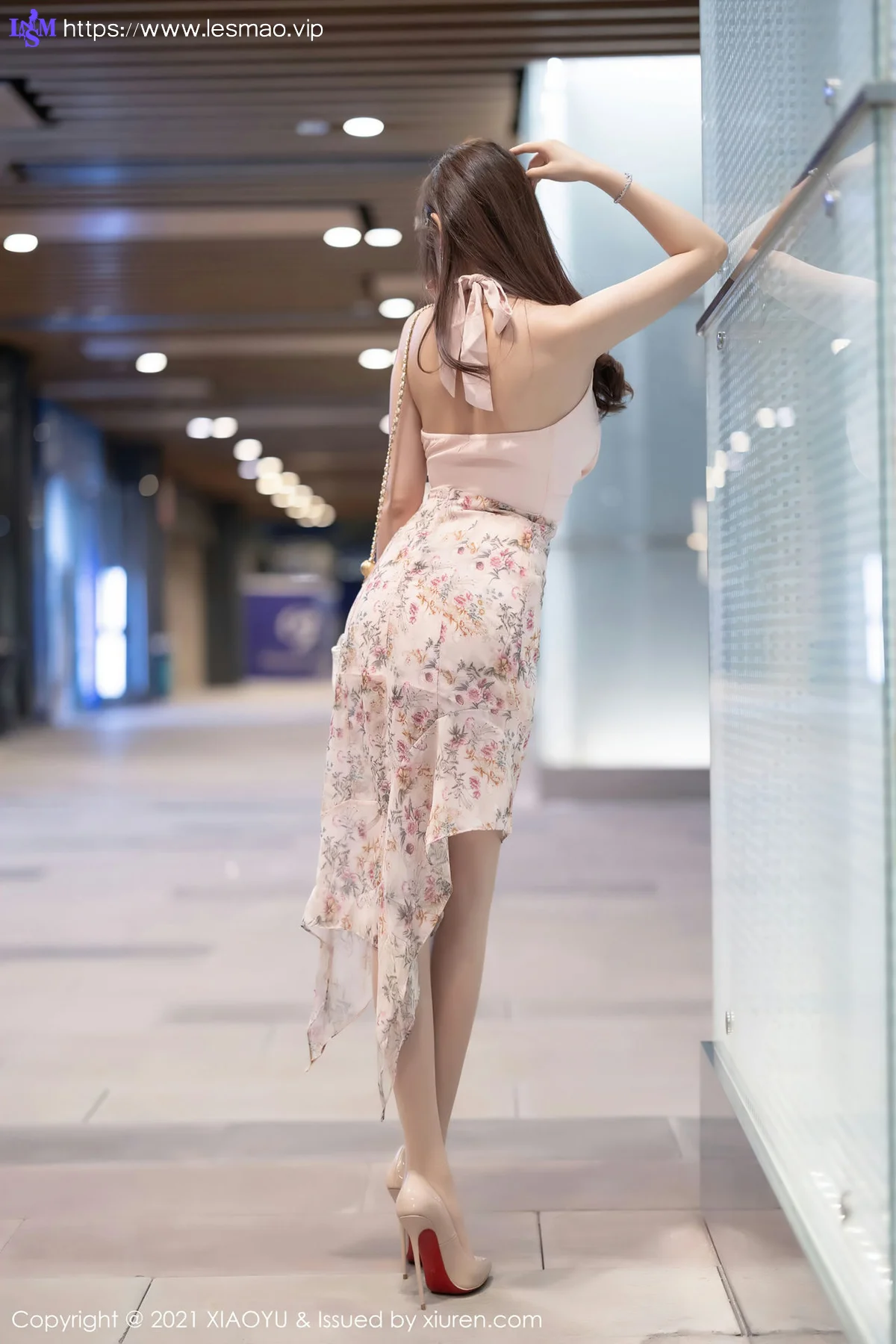 XIAOYU  语画界 Vol.572 粉色系服饰 杨晨晨sugar 青岛旅拍11 - 3