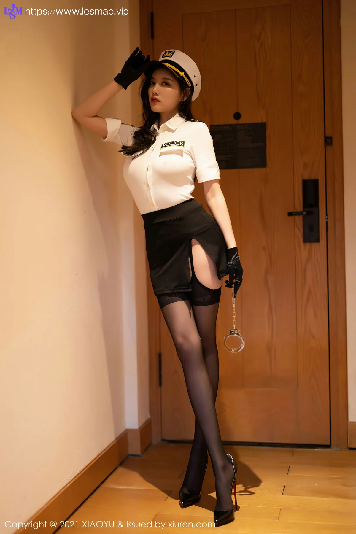 XIAOYU  语画界 Vol.673 泰国女警官制服 杨晨晨sugar 广西心愿旅拍11 - 1