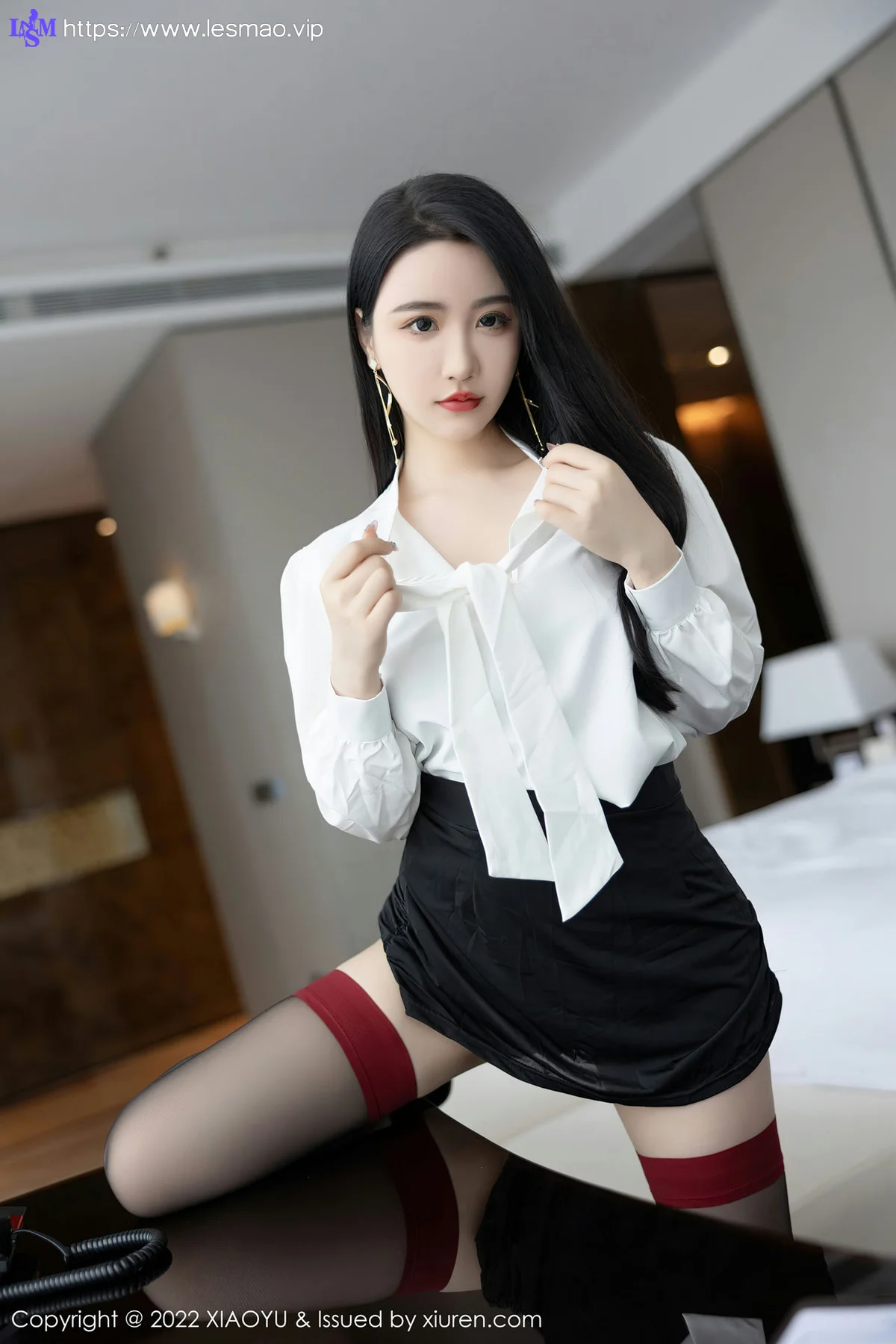 XIAOYU  语画界 Vol.819  秘书角色装扮 Cherry樱桃酱 性感拍写真1 - 10