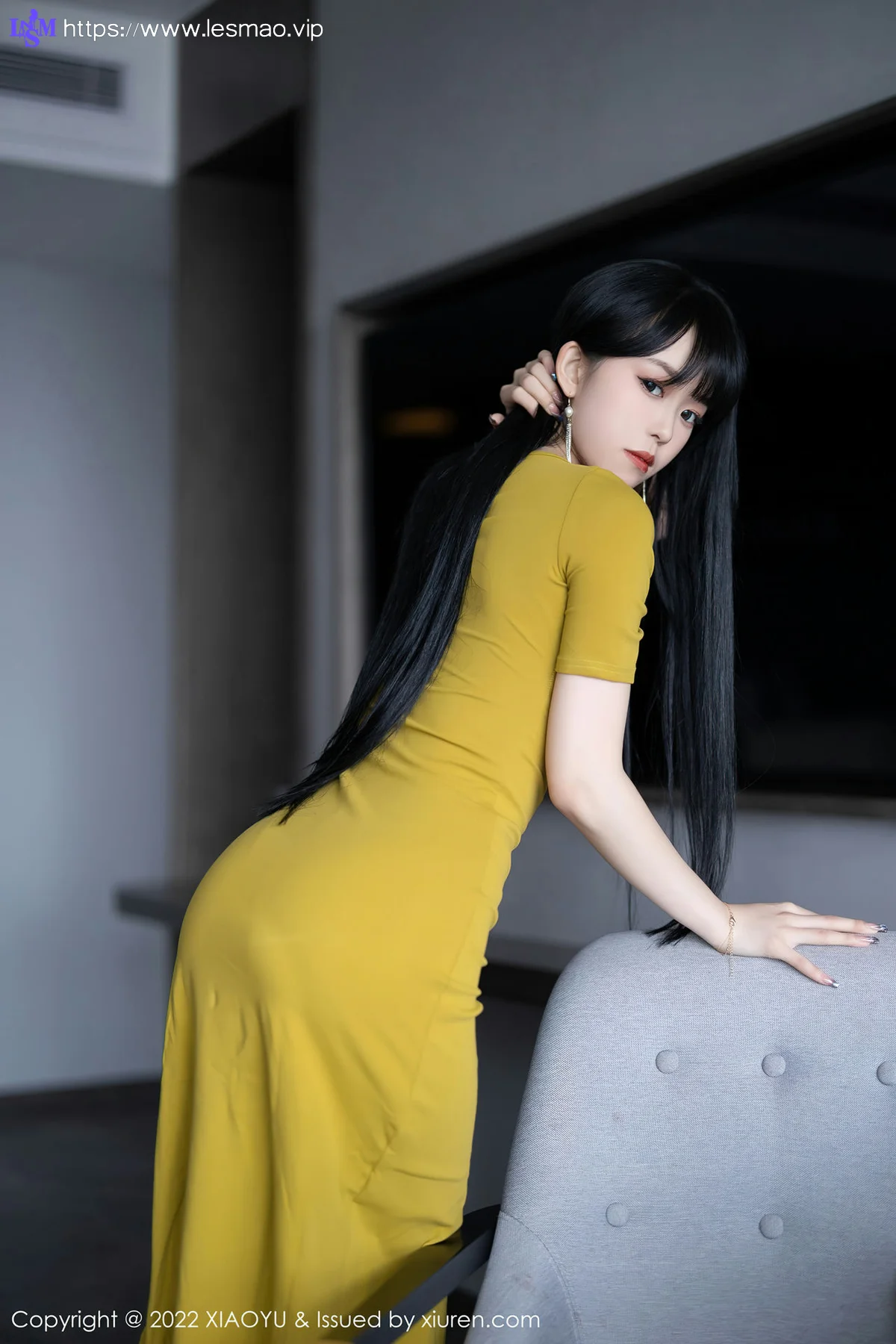 XIAOYU  语画界 Vol.829  白色丝袜 奶瓶. 性感写真1 - 6