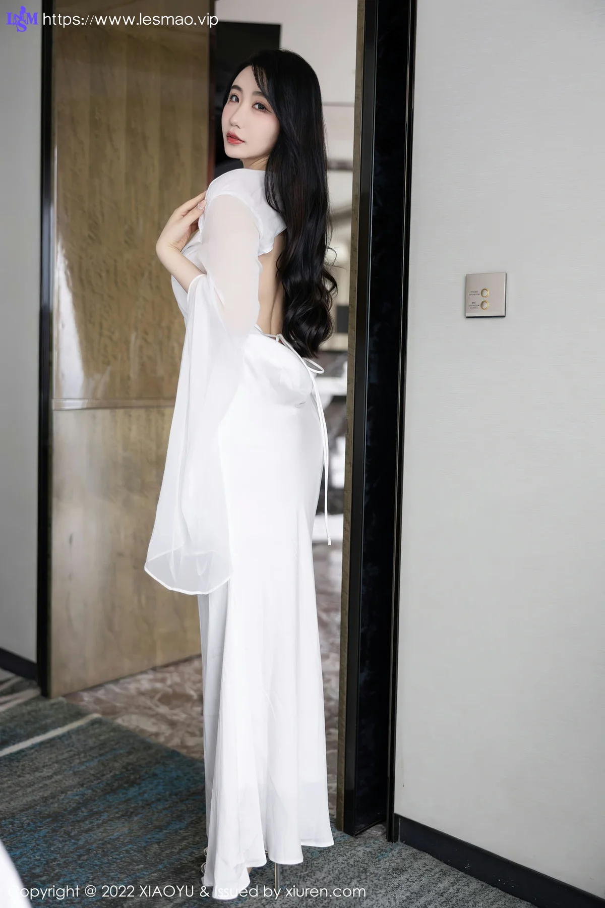 XIAOYU  语画界 Vol.854  Cherry樱桃酱 网纱内衣杭州旅拍写真1 - 2